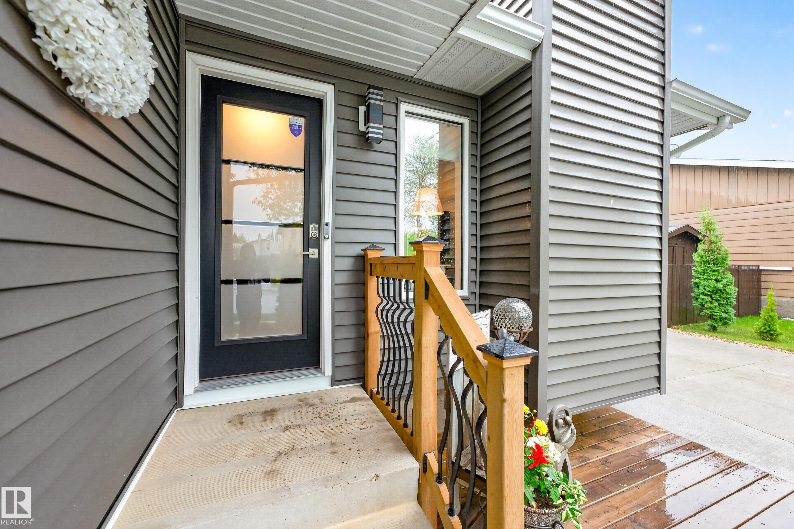 42 Attwood Drive, Akinsdale, St. Albert