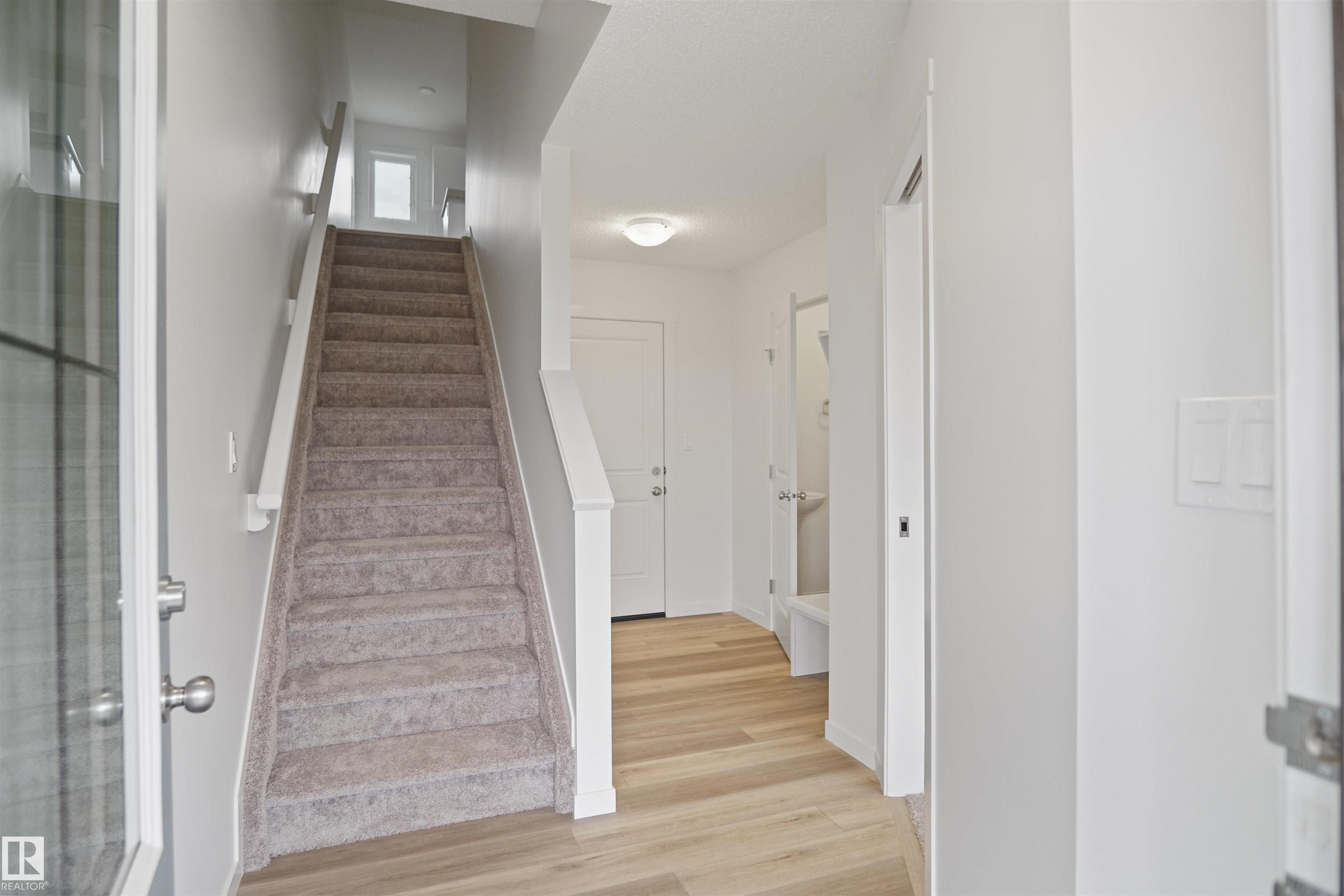 7062 Rosenthal Drive NW, Rosenthal, Edmonton