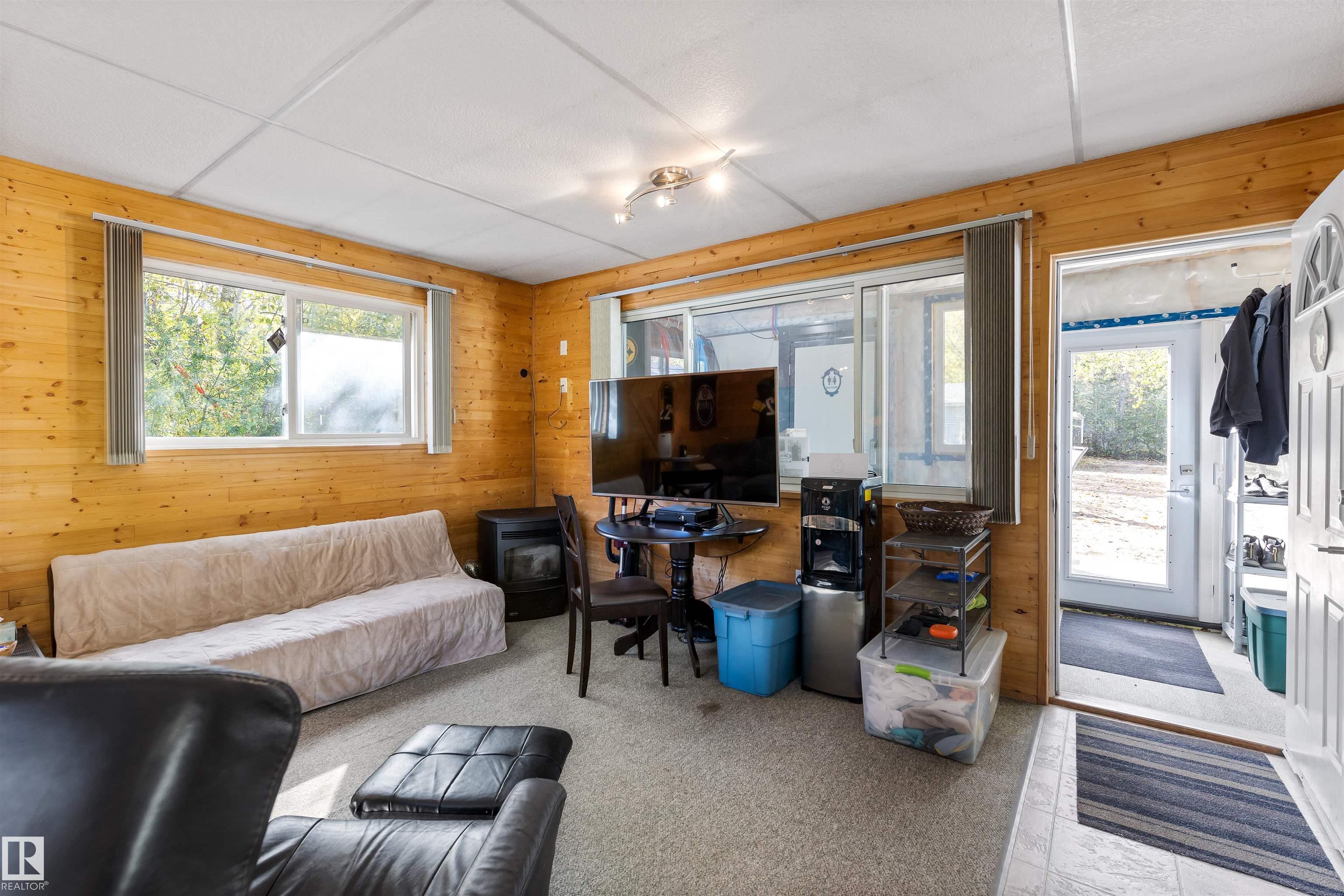Photo 7 at 115 - 55230 Rge Road 10, Pine Sands, Rural Sturgeon County