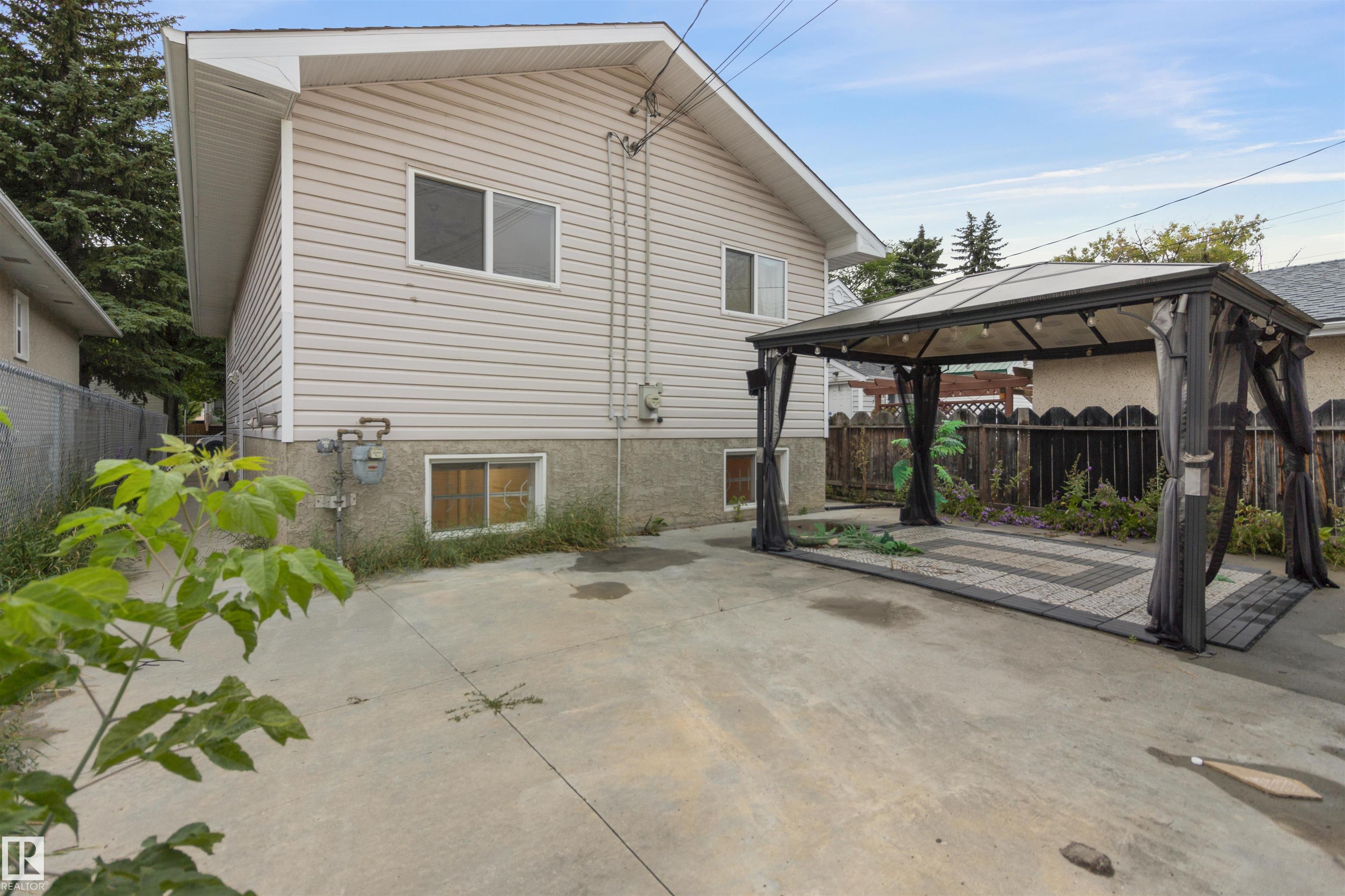 Photo 35 at 11517 83 Street NW, Parkdale, Edmonton