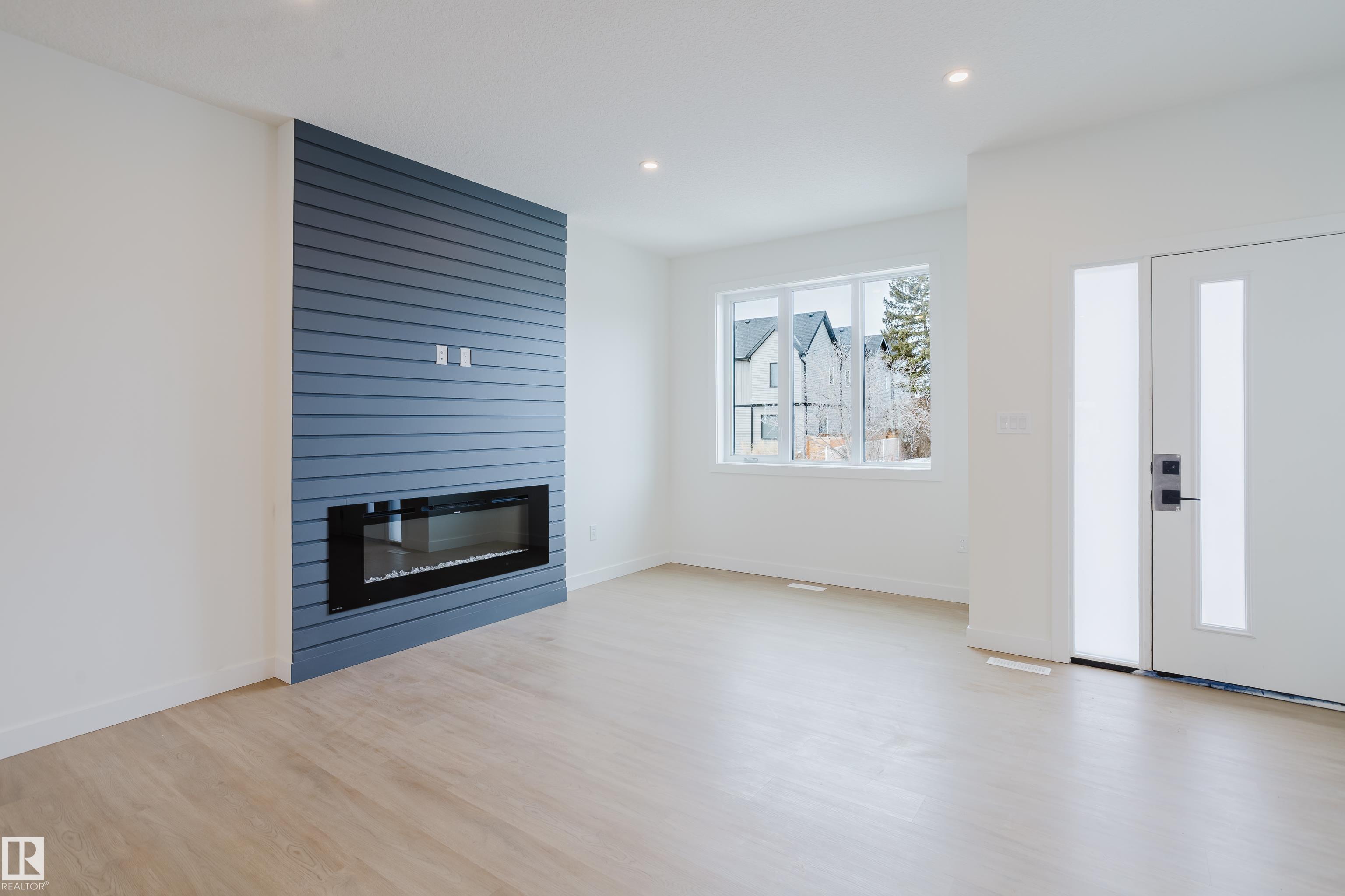 Photo 9 at 9709 157 Street NW, Glenwood, Edmonton