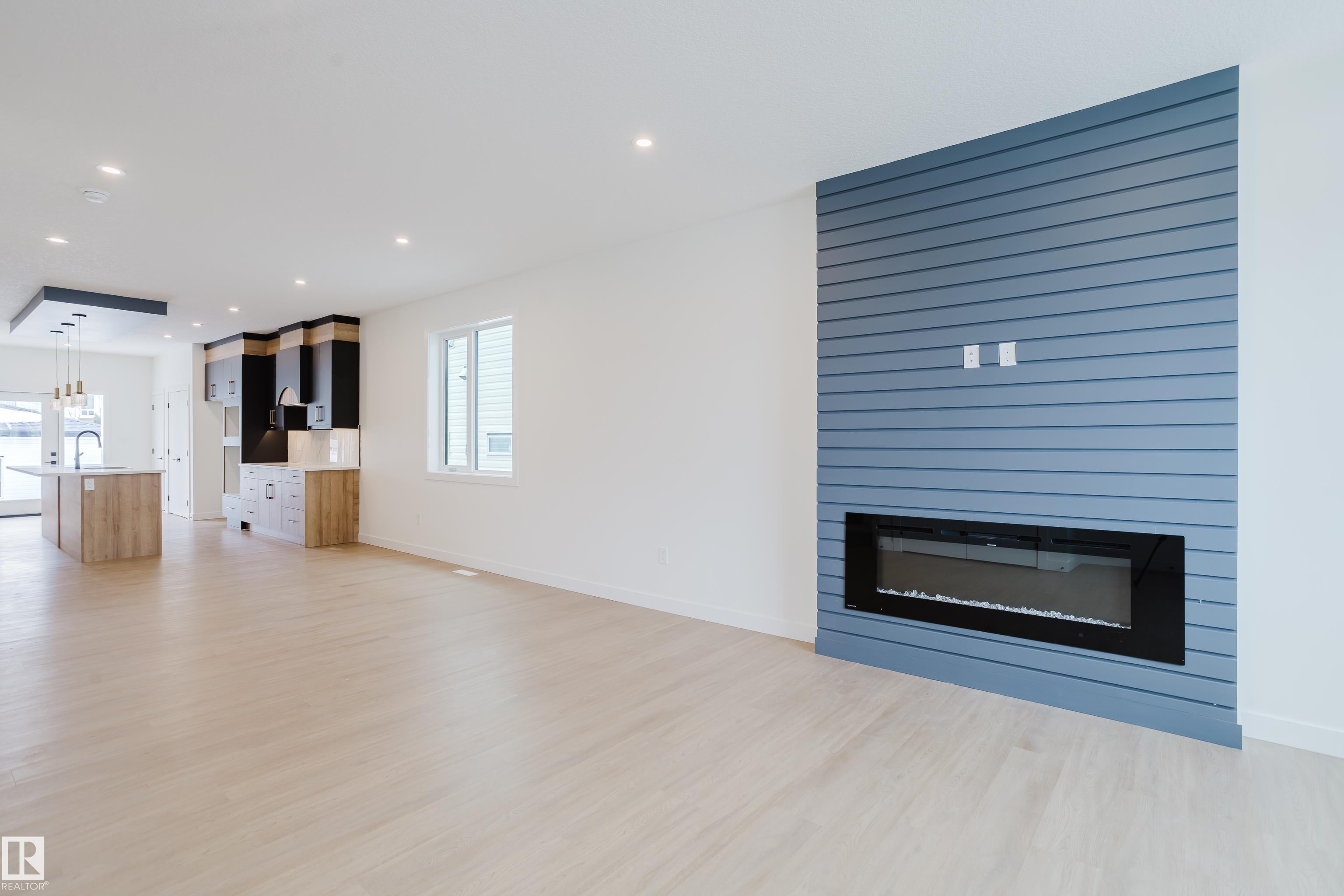 Photo 10 at 9709 157 Street NW, Glenwood, Edmonton