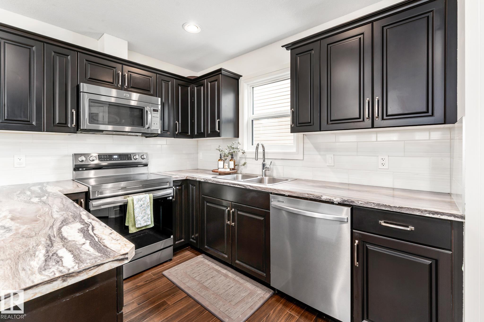 Photo 9 at 69 Hewitt Circle, Harvest Ridge, Spruce Grove