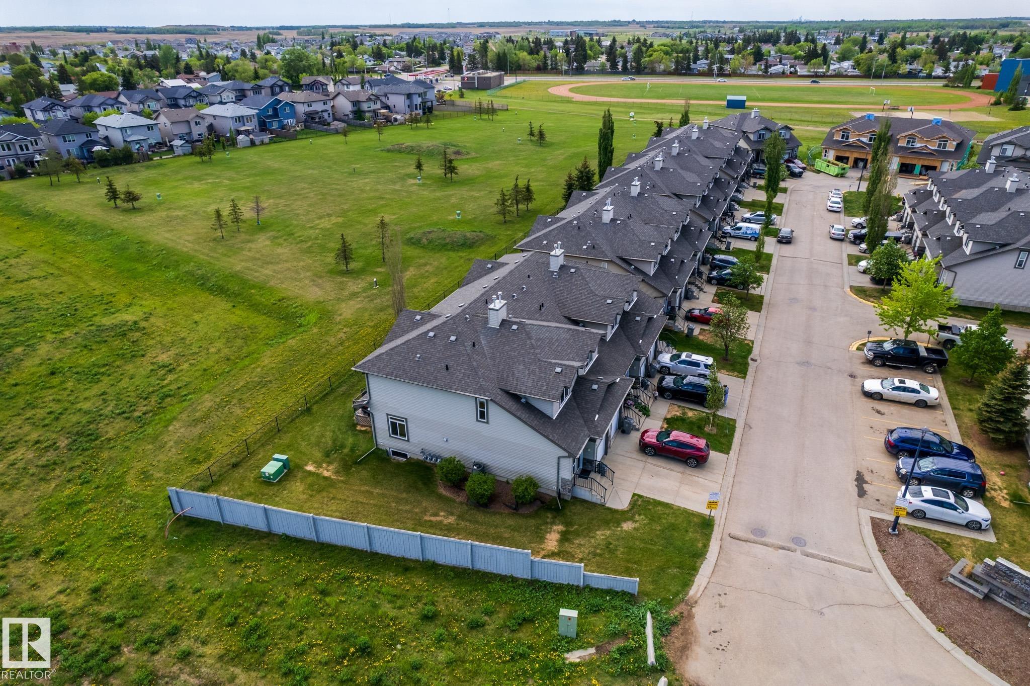 Photo 18 at 1 - 9511 102 Avenue, Morinville