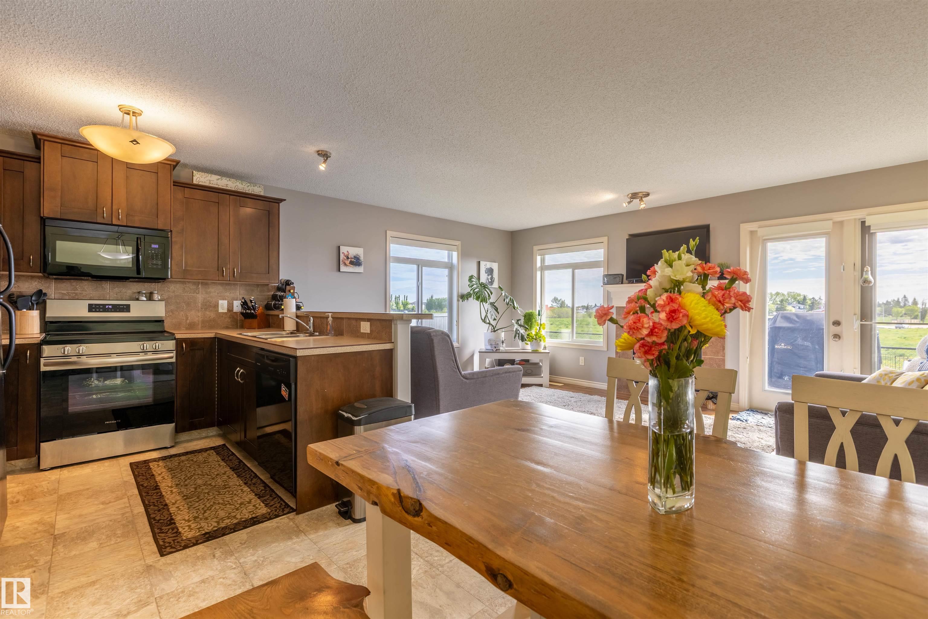 Photo 29 at 1 - 9511 102 Avenue, Morinville