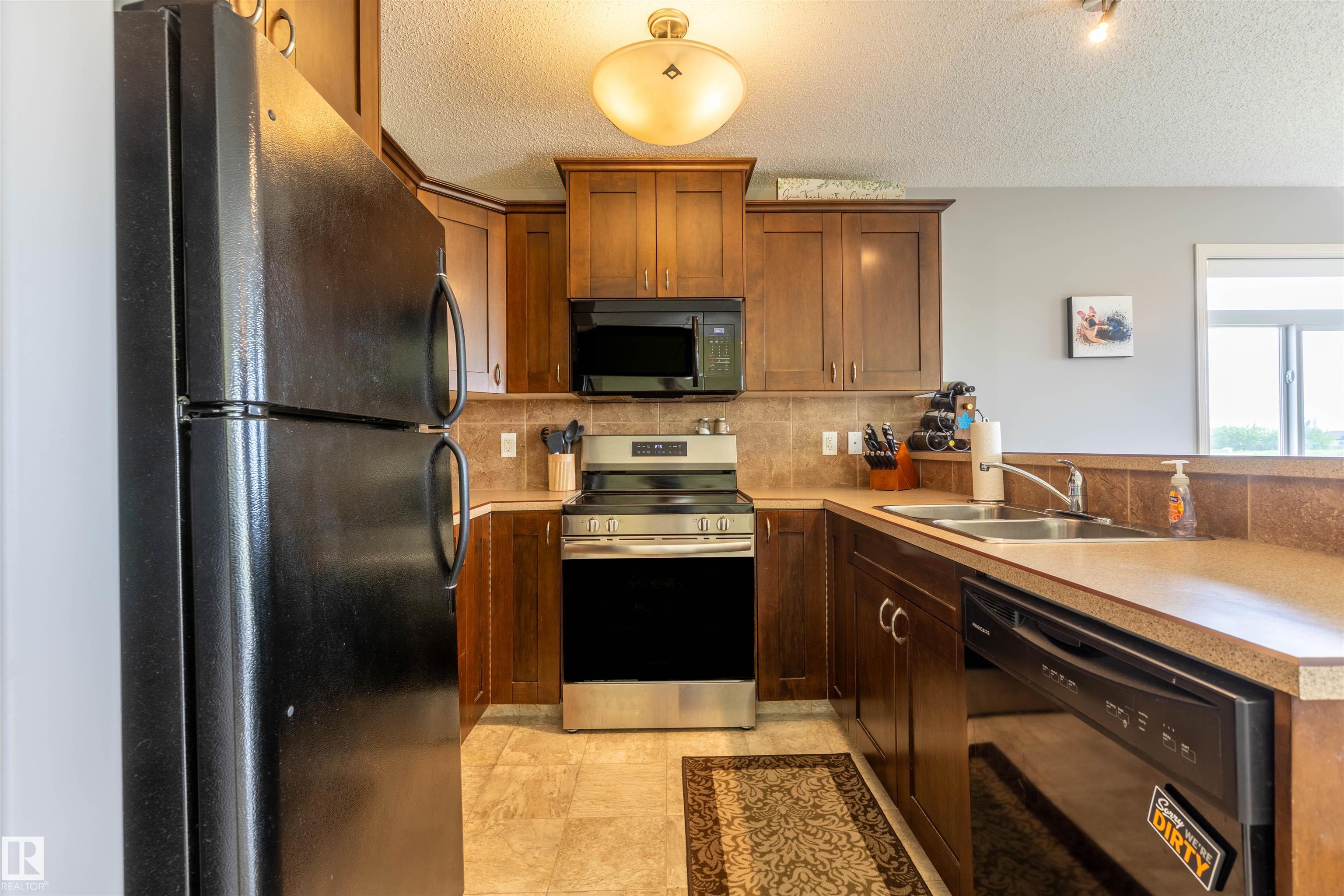 Photo 30 at 1 - 9511 102 Avenue, Morinville
