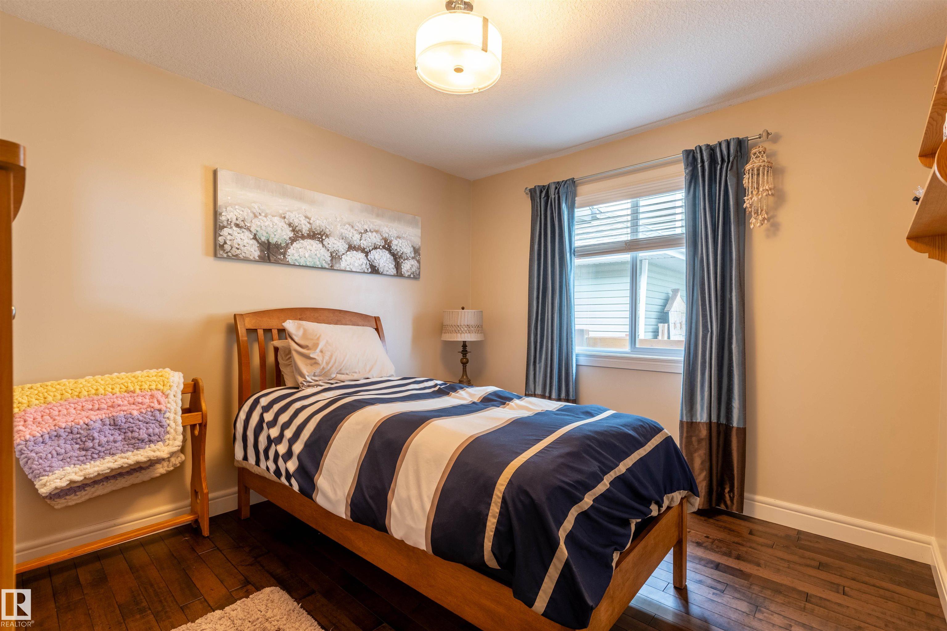 Photo 31 at 10415 97 Street, Morinville