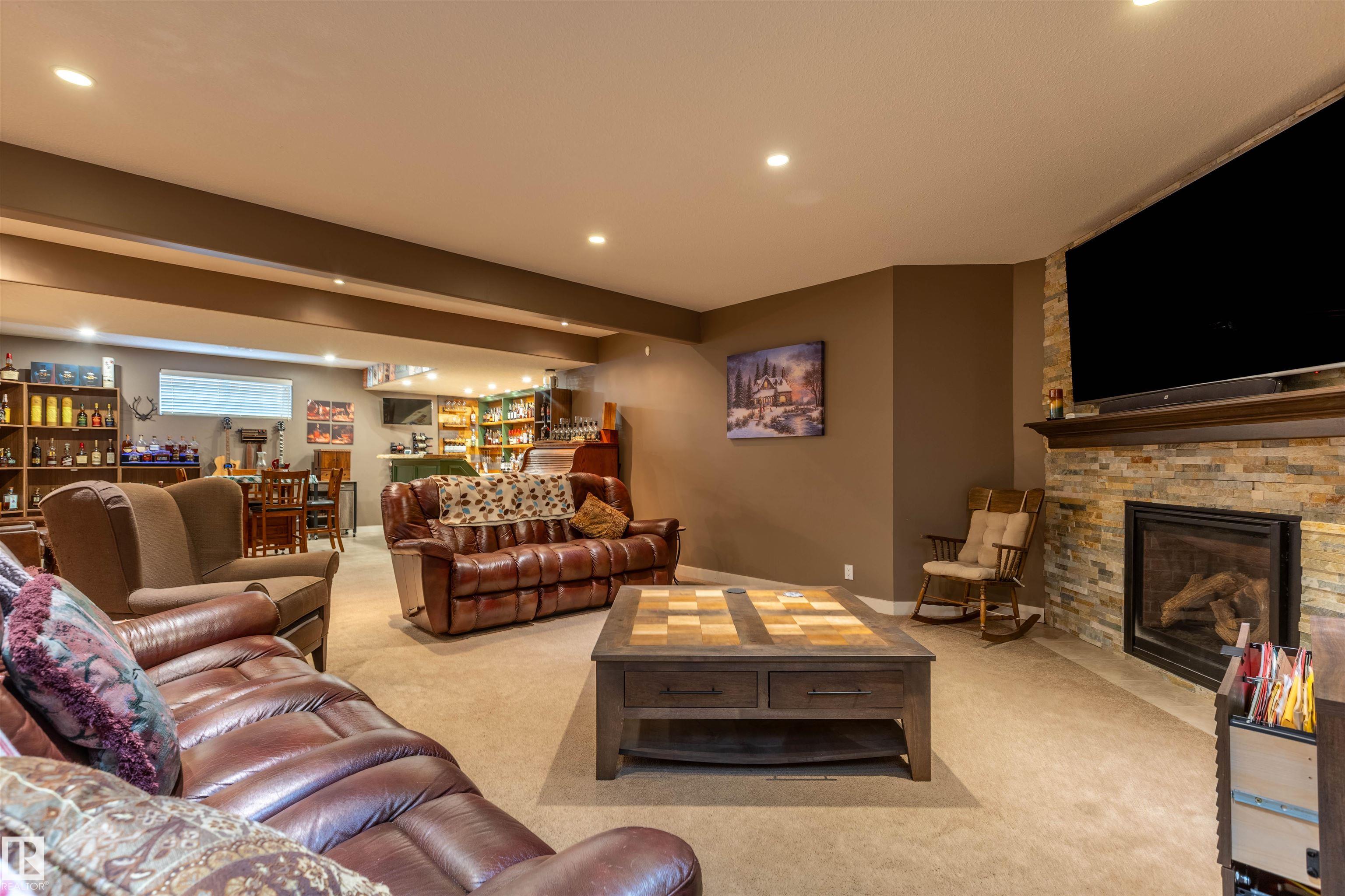 Photo 38 at 10415 97 Street, Morinville