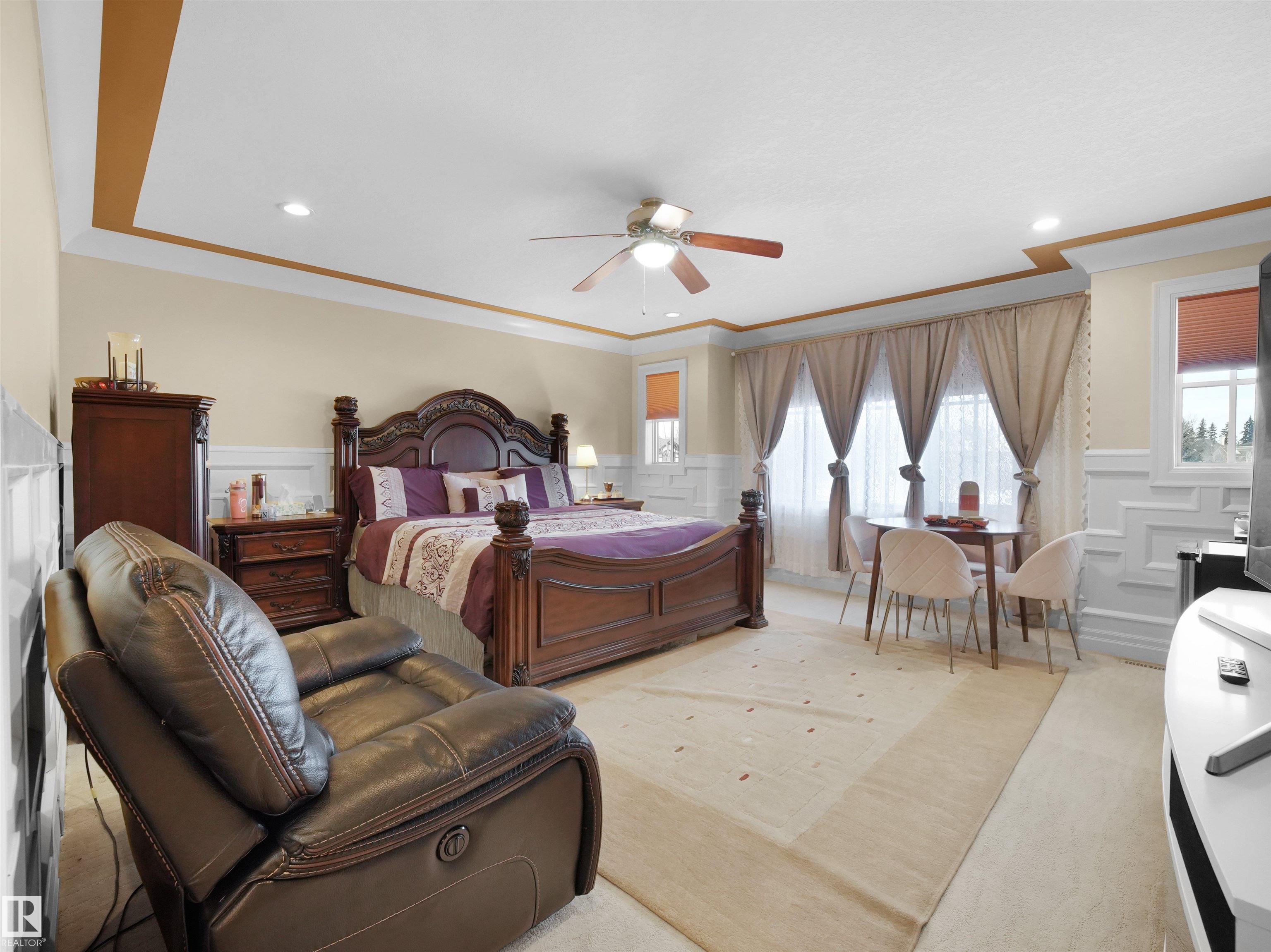 Photo 32 at 2019 Cameron Ravine Way NW, Cameron Heights, Edmonton