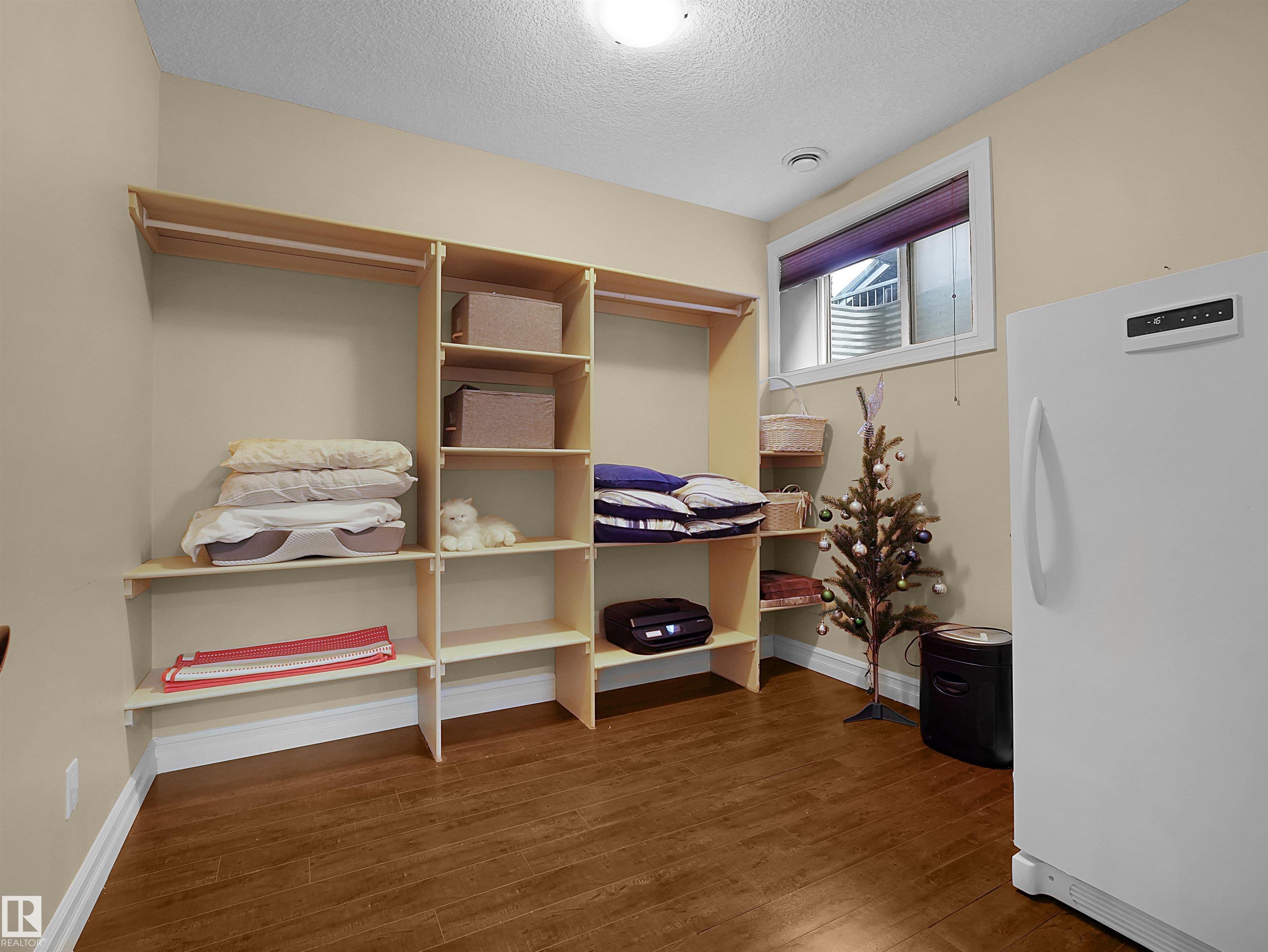 Photo 41 at 2019 Cameron Ravine Way NW, Cameron Heights, Edmonton