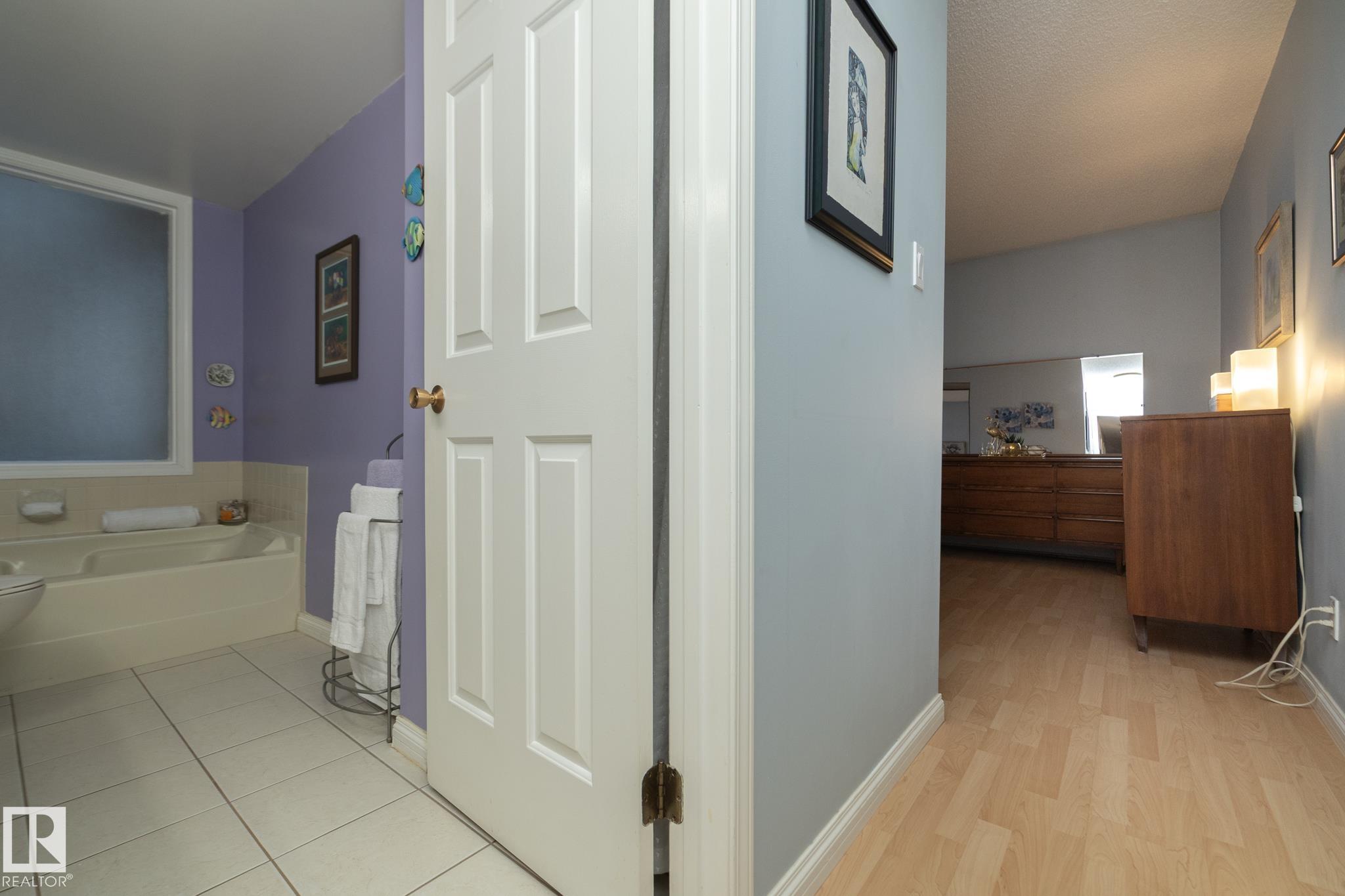Photo 21 at 203 - 10171 119 Street NW, Wîhkwêntôwin, Edmonton
