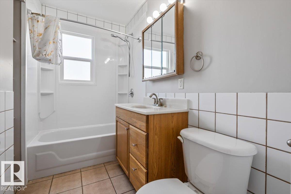 Photo 17 at 11241 84 Street NW, Parkdale, Edmonton