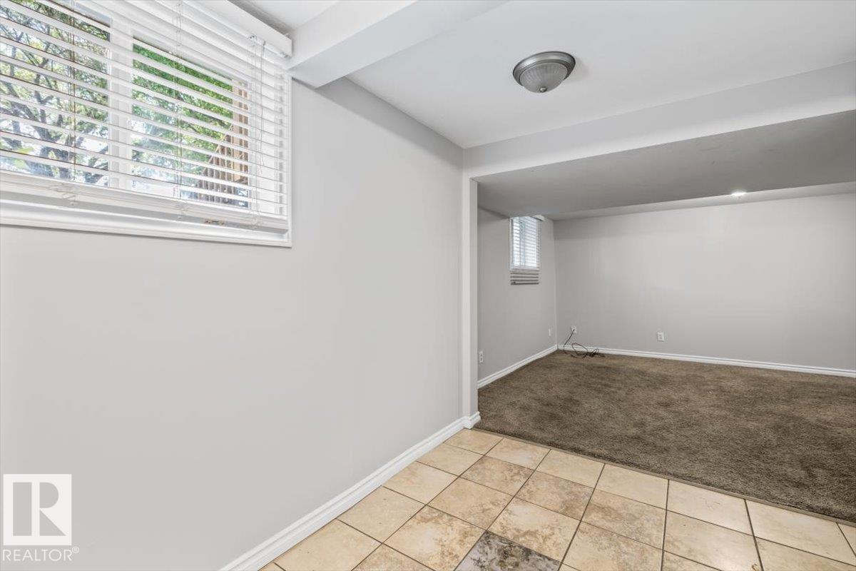 Photo 22 at 11241 84 Street NW, Parkdale, Edmonton