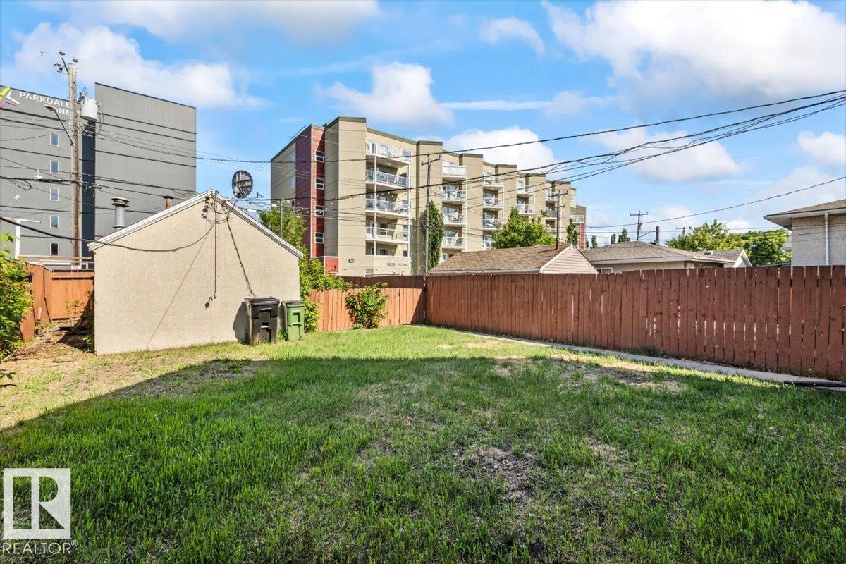 Photo 32 at 11241 84 Street NW, Parkdale, Edmonton