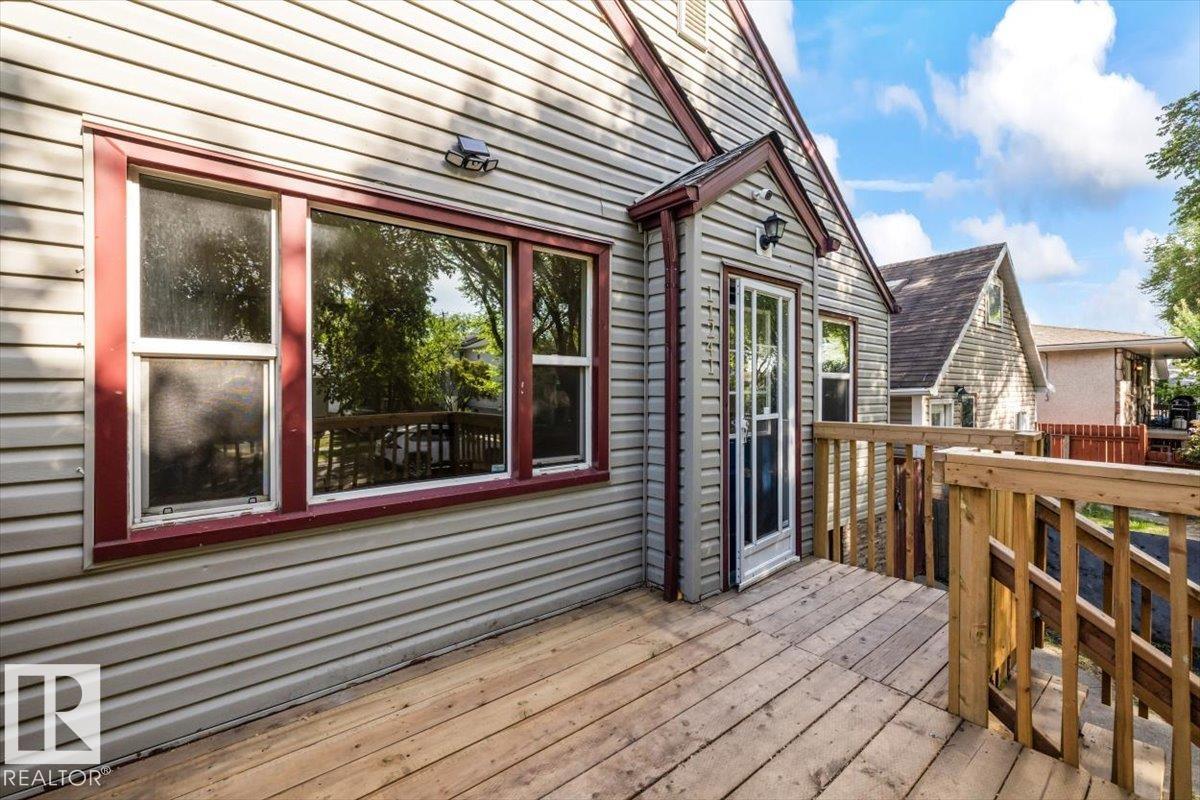 Photo 36 at 11241 84 Street NW, Parkdale, Edmonton