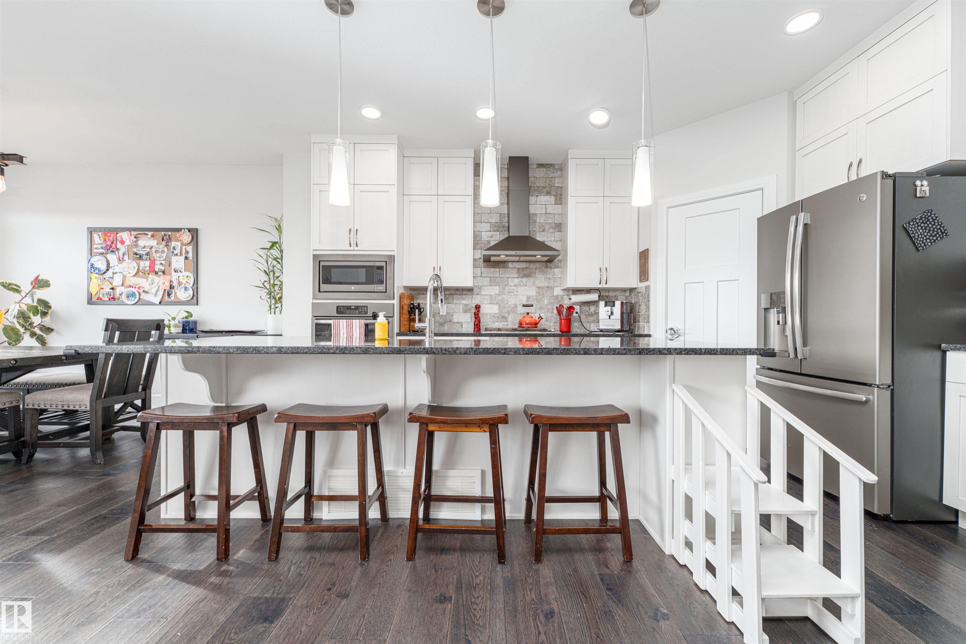 Photo 14 at 3318 Parker Loop SW, Paisley, Edmonton