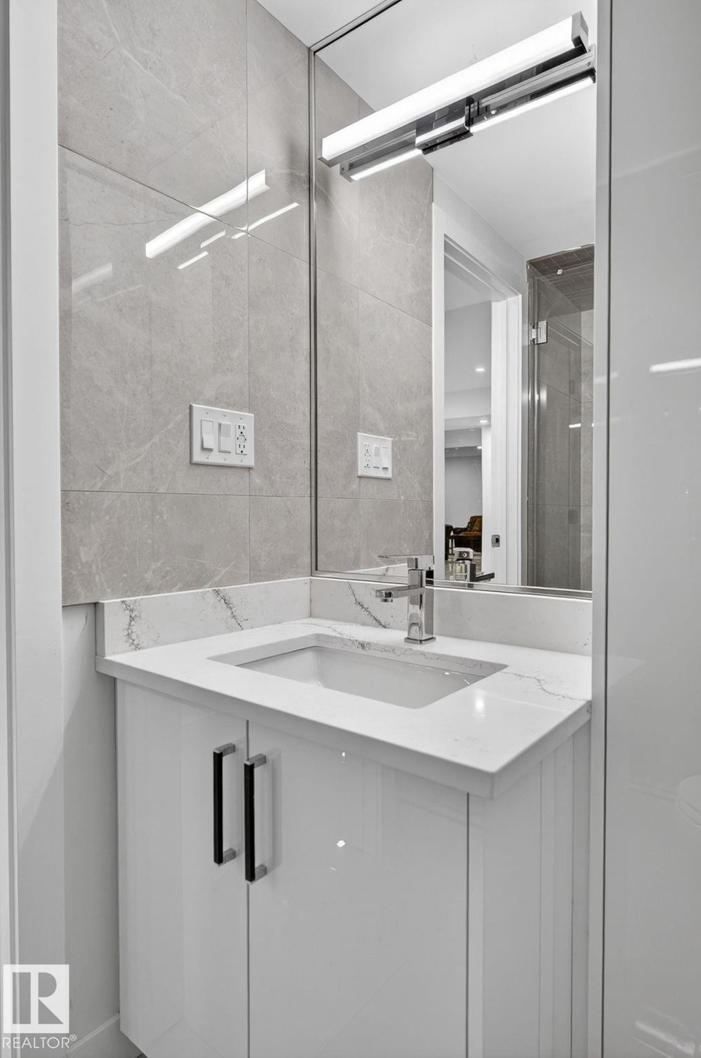 Photo 52 at 7304 164 Avenue NW, Mayliewan, Edmonton