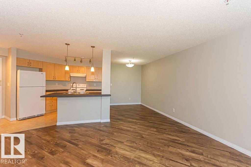 Photo 11 at 311 - 11453 Ellerslie Road SW, Rutherford, Edmonton