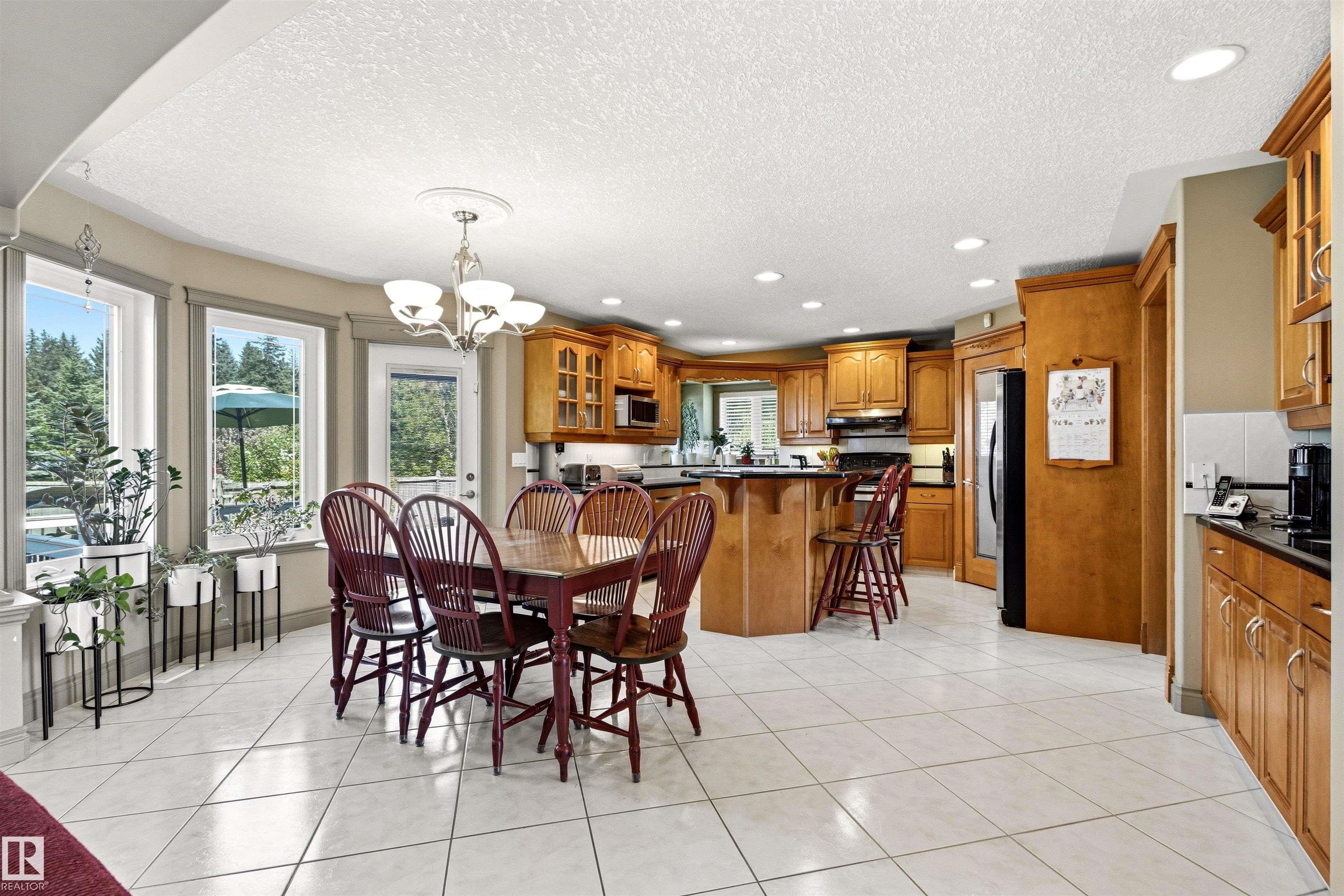 Photo 9 at 703 107a Street SW, Richford, Edmonton