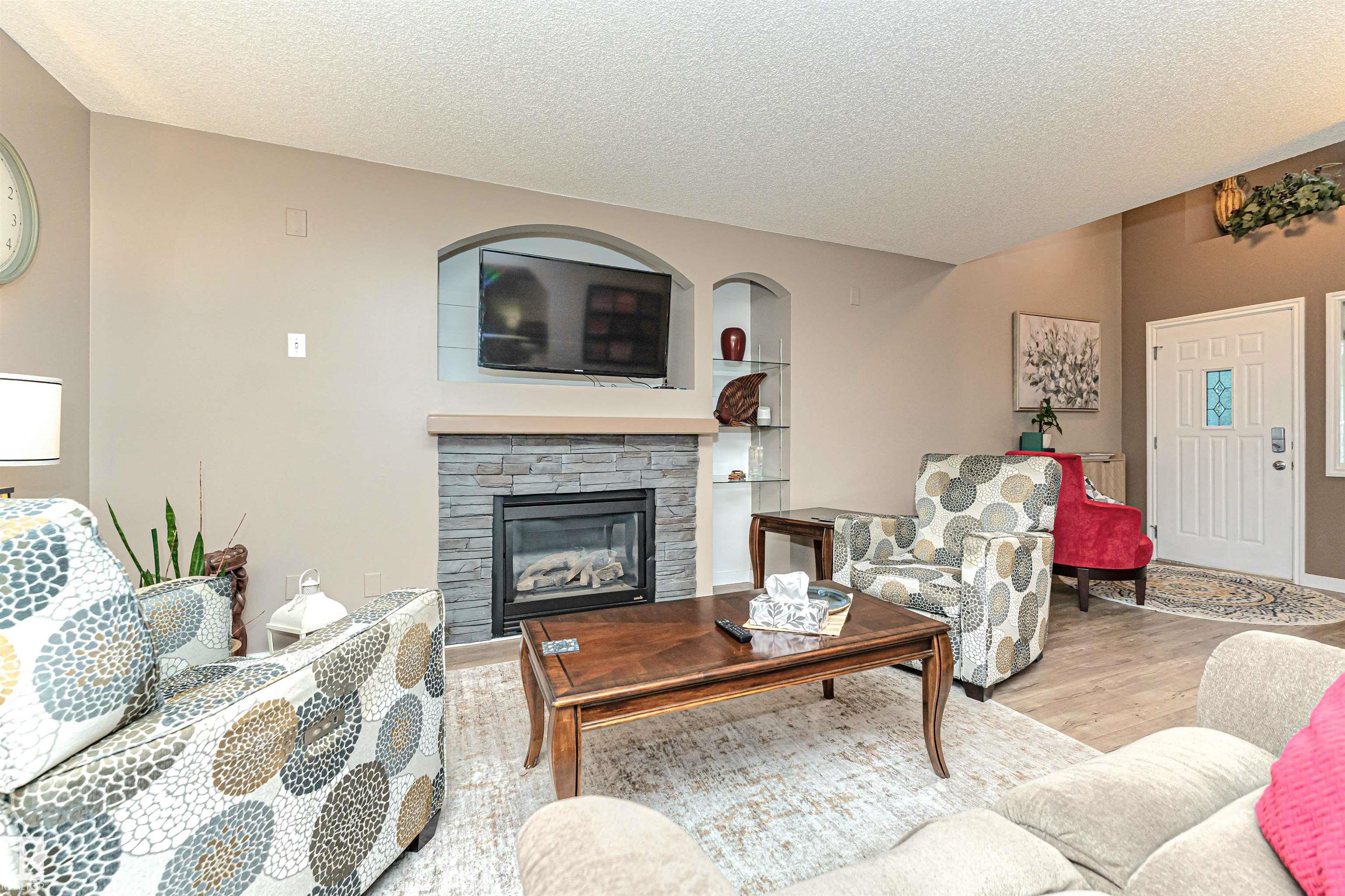Photo 18 at 184 Lakeland Drive, Lakewood, Spruce Grove
