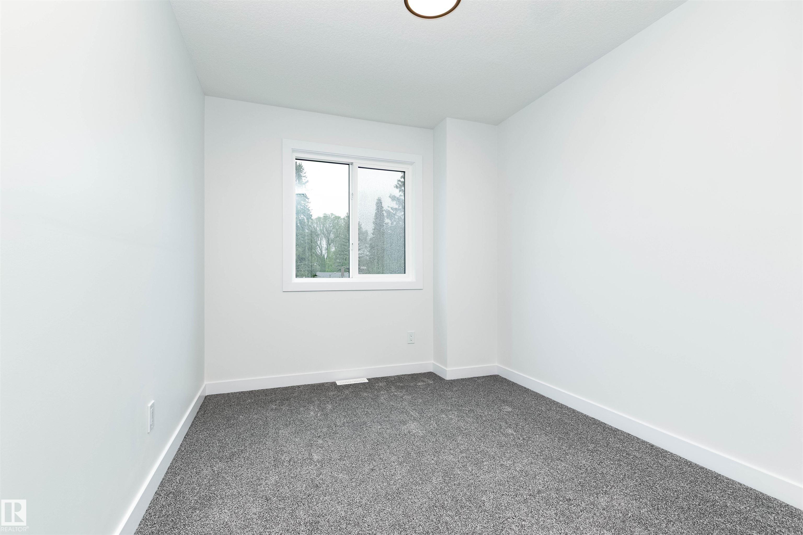 Photo 23 at 10946 62 Avenue NW, Parkallen, Edmonton