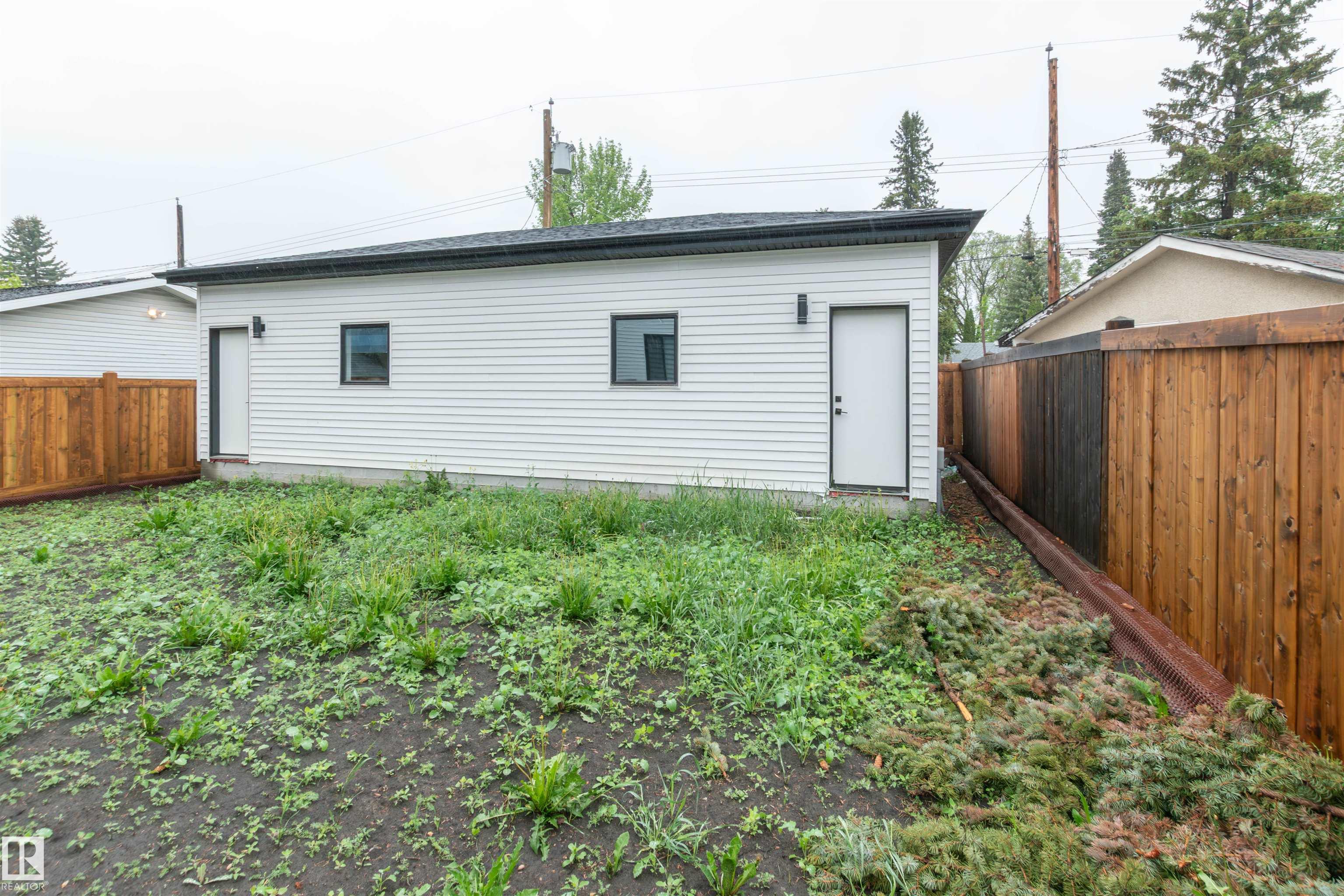 Photo 39 at 10946 62 Avenue NW, Parkallen, Edmonton