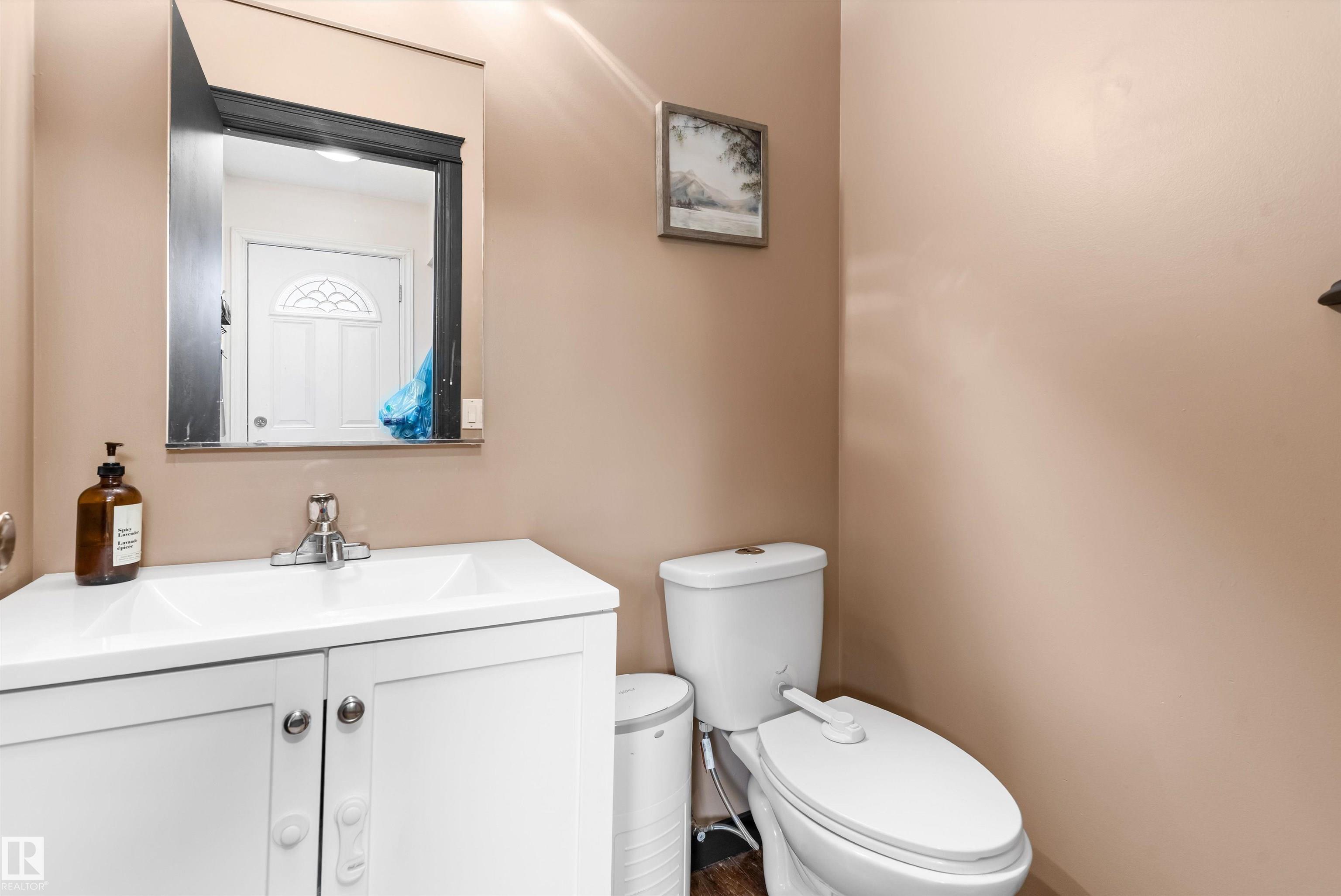 Photo 20 at 18045 96 Avenue NW, La Perle, Edmonton