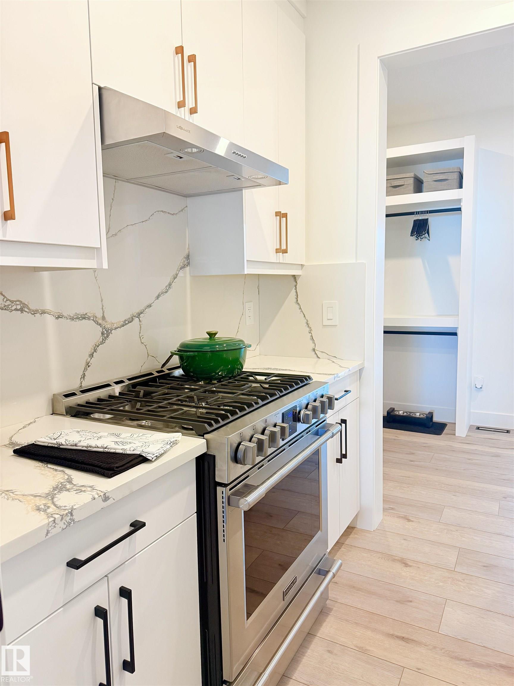 Photo 18 at 16607 8 Street NE, Quarry Ridge, Edmonton