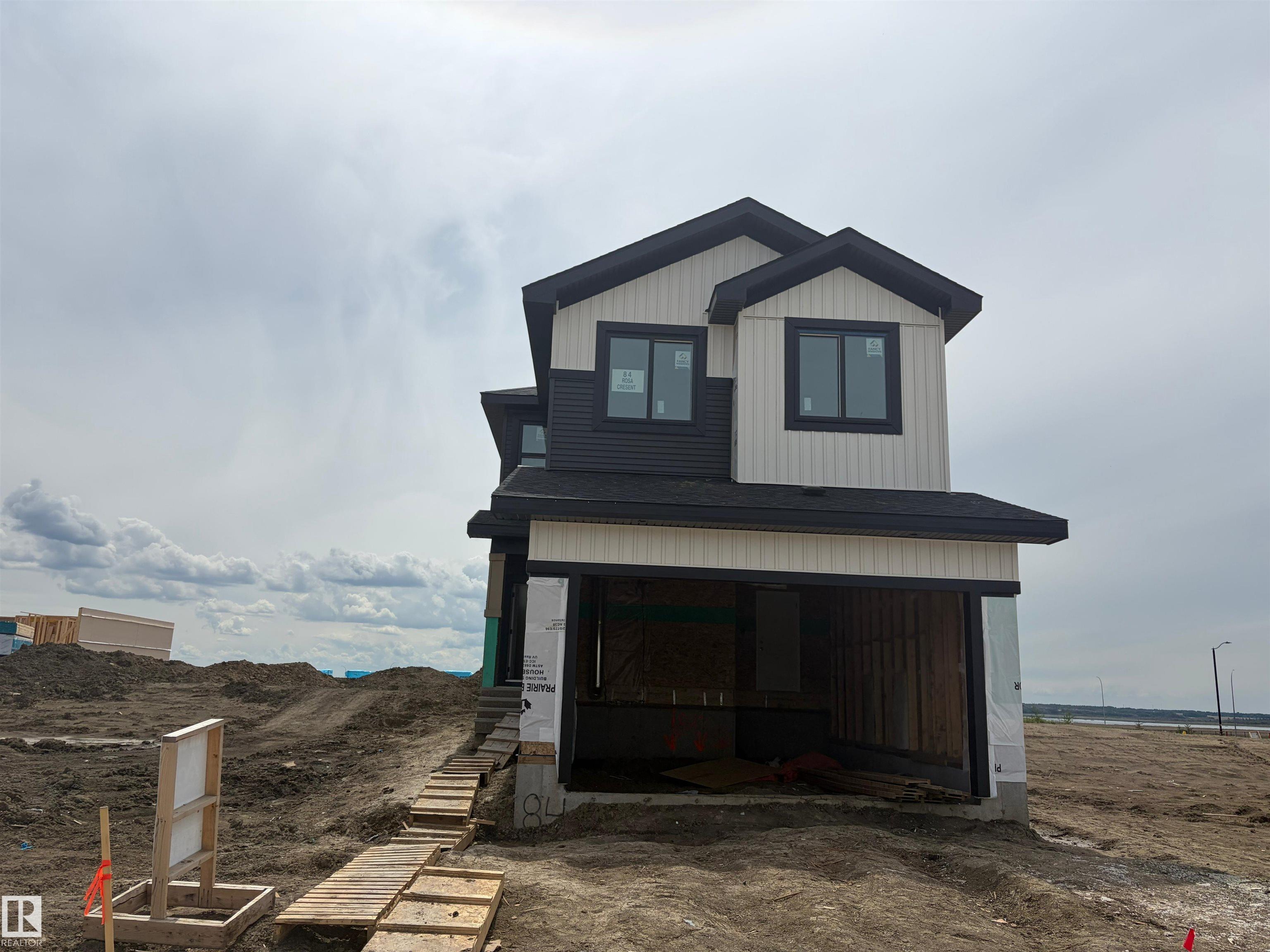 84 Rosa Crescent, Riverside, St. Albert