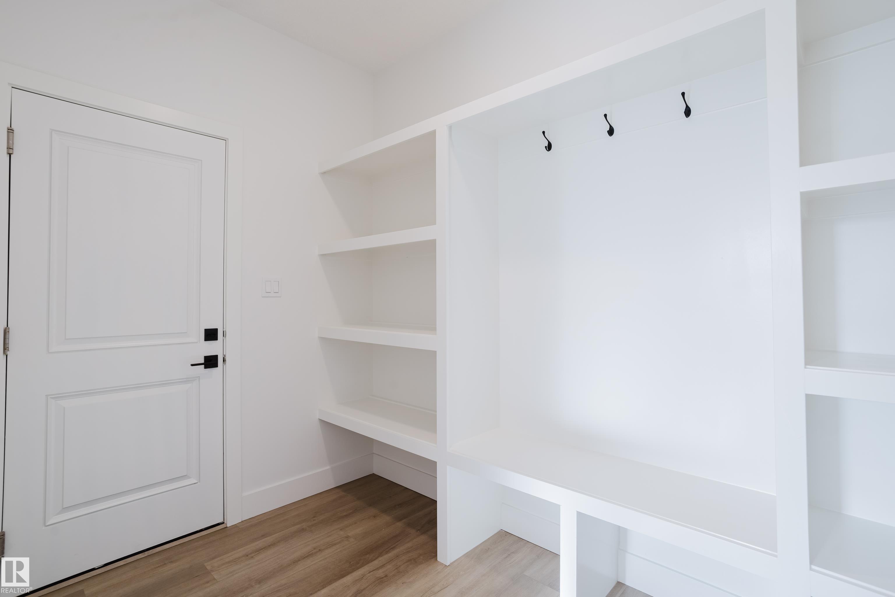 Photo 9 at 52 Meadowgrove Landing, McLaughlin, Spruce Grove