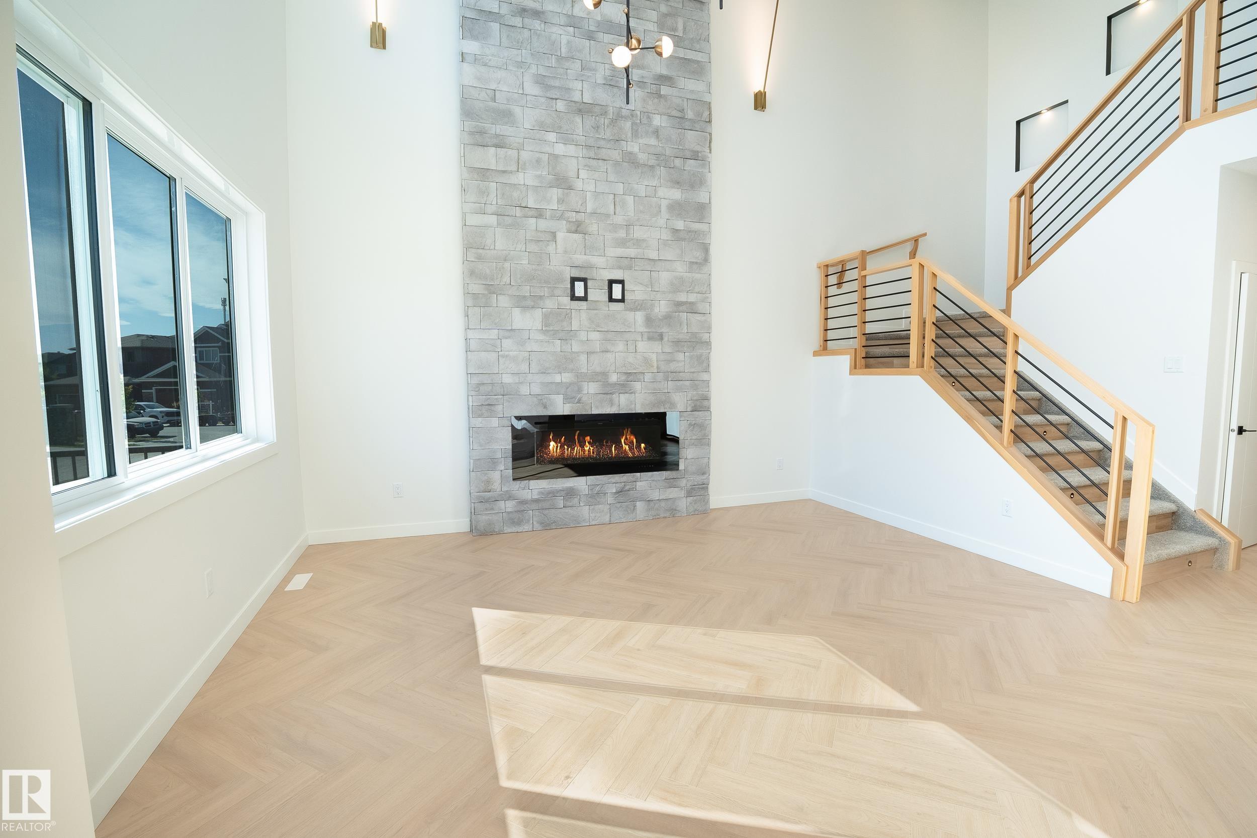 Photo 24 at 119 Lilac Close, Woodbend, Leduc