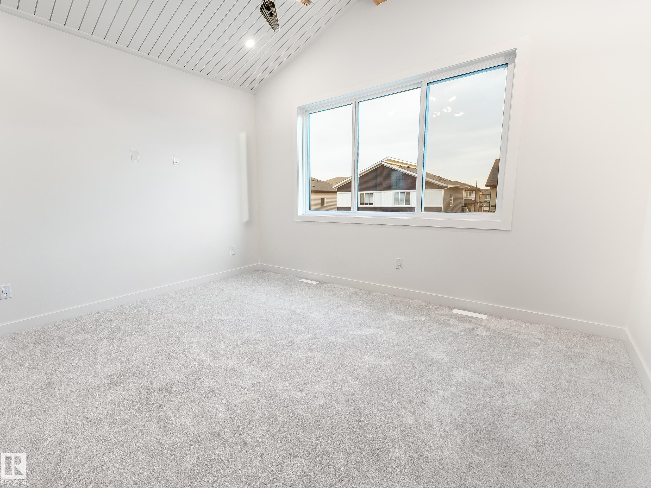 Photo 29 at 125 Lilac Close, Woodbend, Leduc