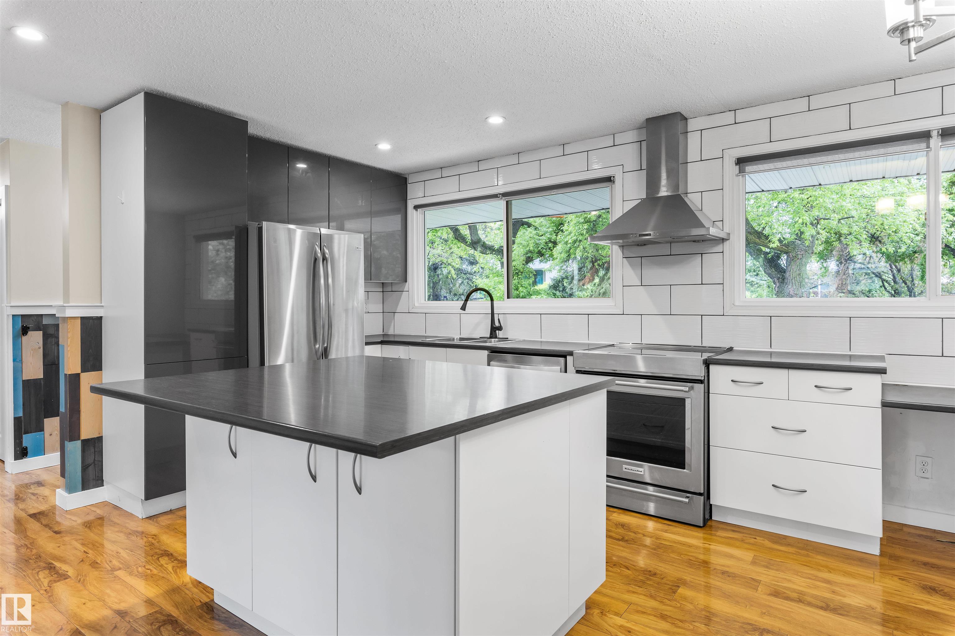 Photo 13 at 19 Greenwich Crescent, Grandin, St. Albert