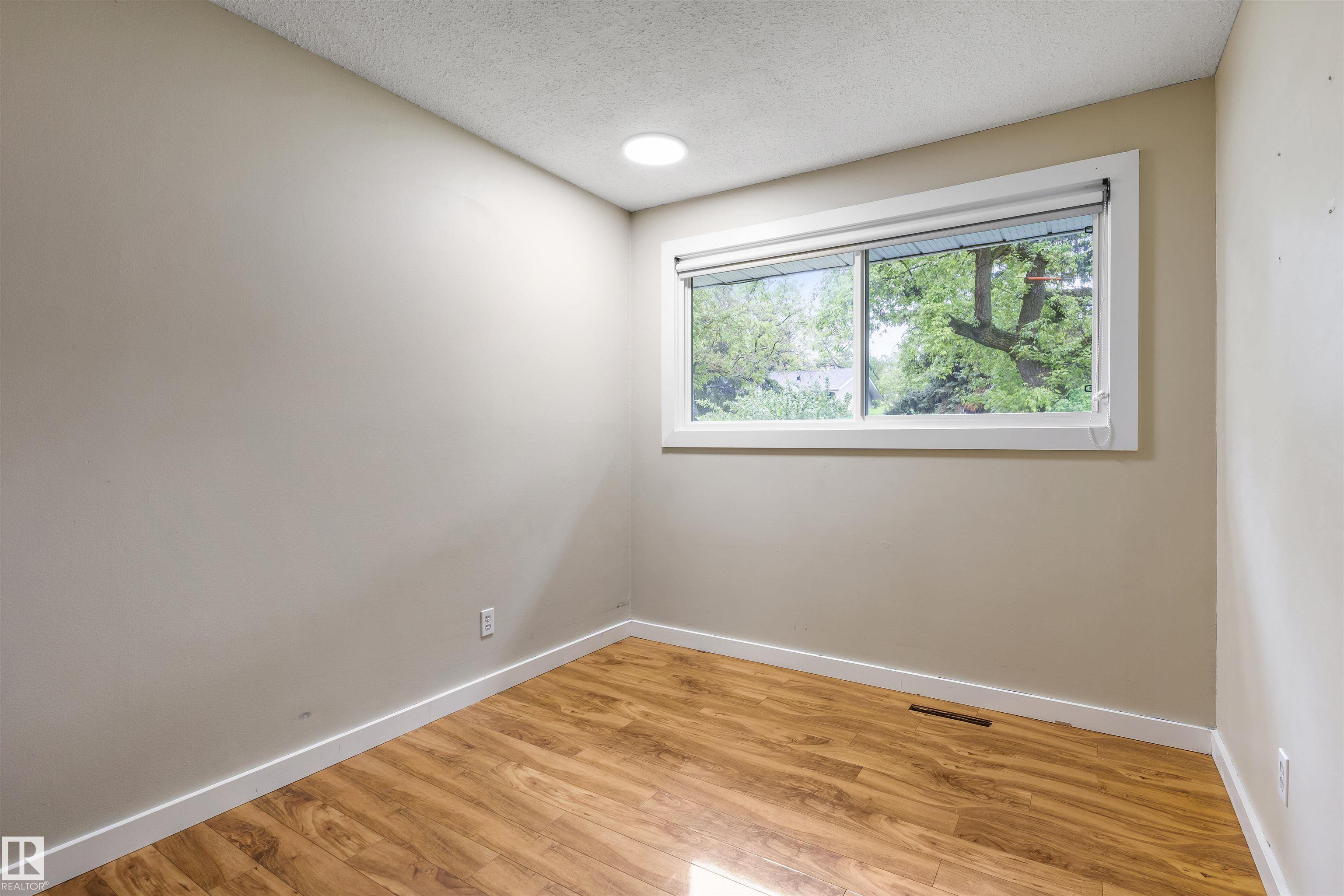 Photo 22 at 19 Greenwich Crescent, Grandin, St. Albert