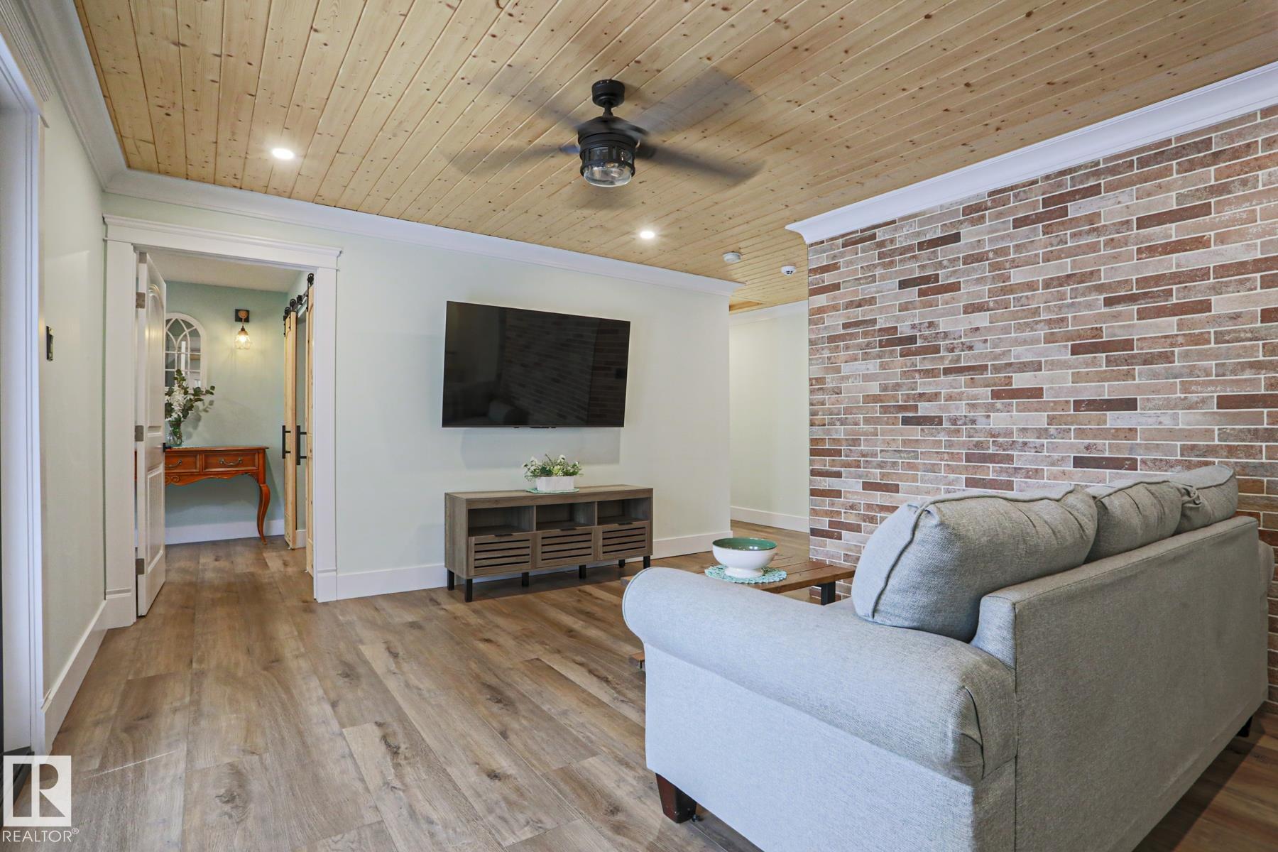 Photo 31 at 516 Mcleod Avenue, Broxton Park, Spruce Grove