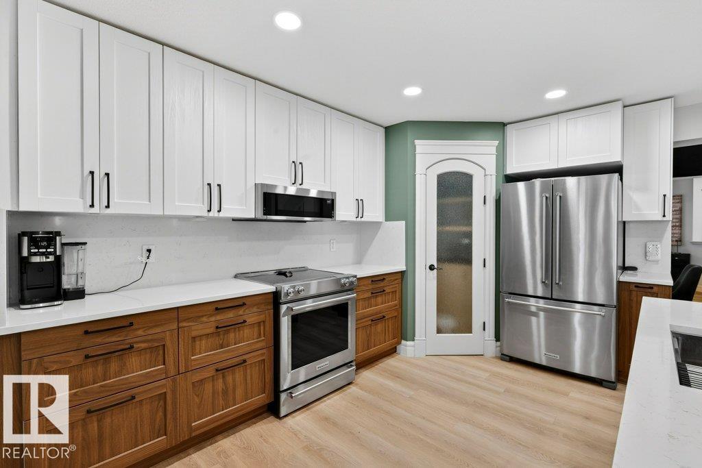 Photo 6 at 24 Hickory Trail, Heatherglen, Spruce Grove