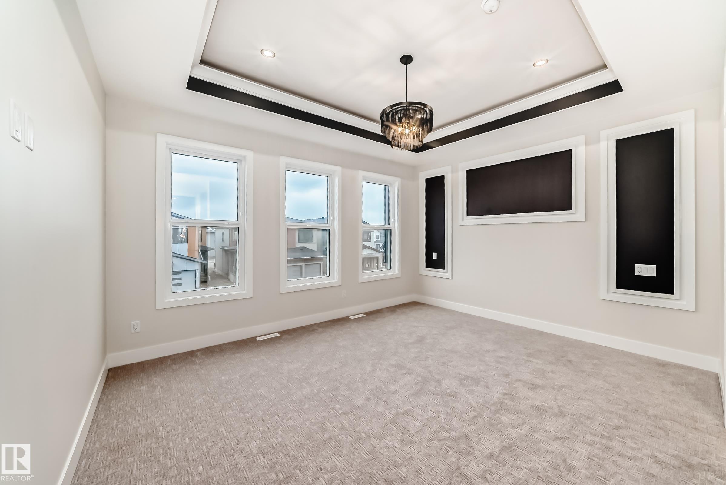 Photo 25 at 7663 Kimiwan Crescent SW, Keswick, Edmonton
