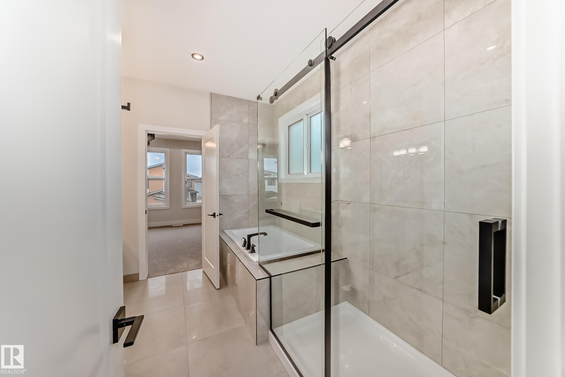 Photo 61 at 7663 Kimiwan Crescent SW, Keswick, Edmonton