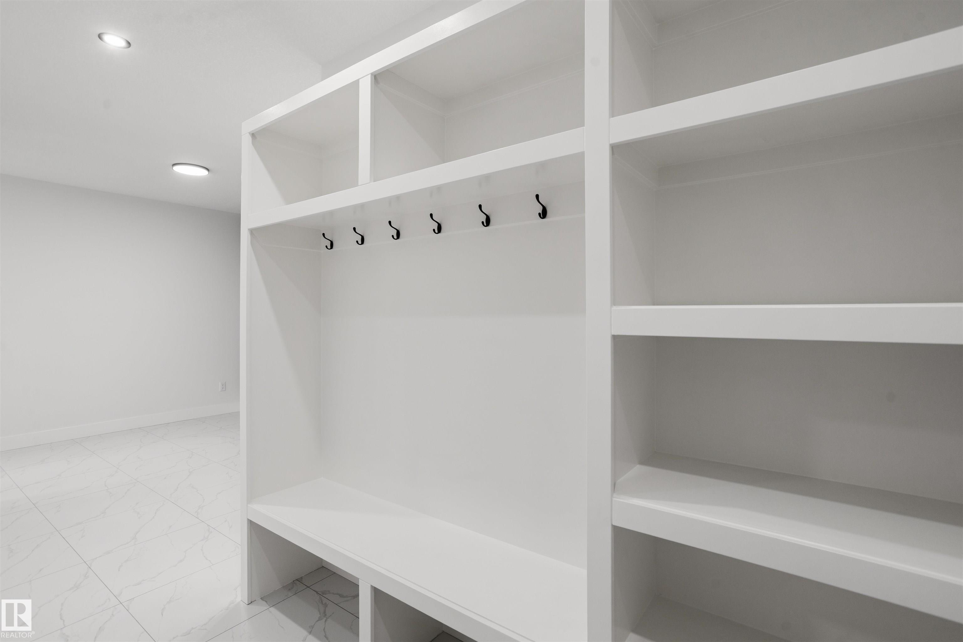 3026 7A AV SW 4