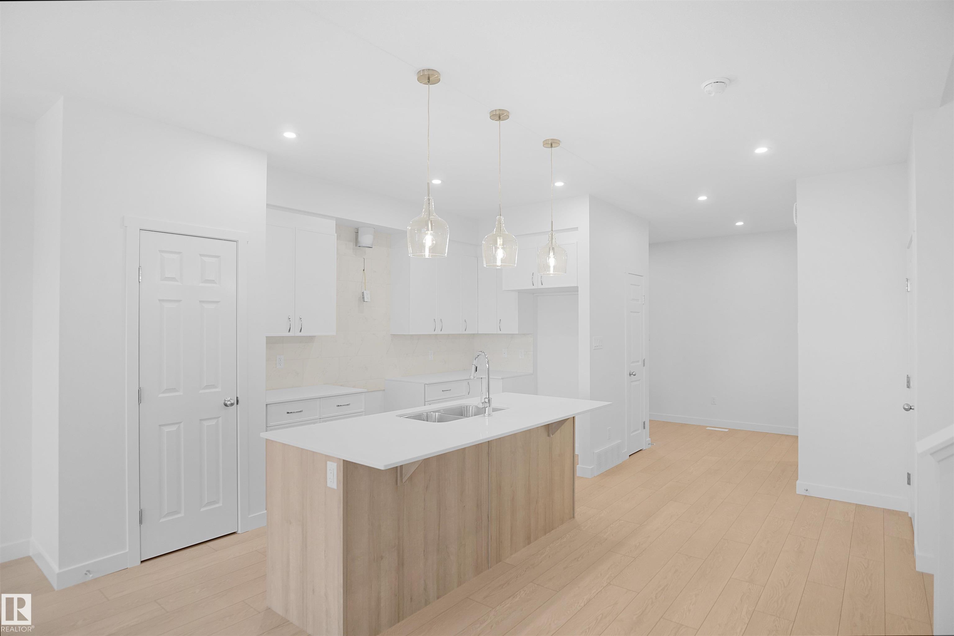Photo 13 at 20940 16 Avenue NW, Stillwater, Edmonton