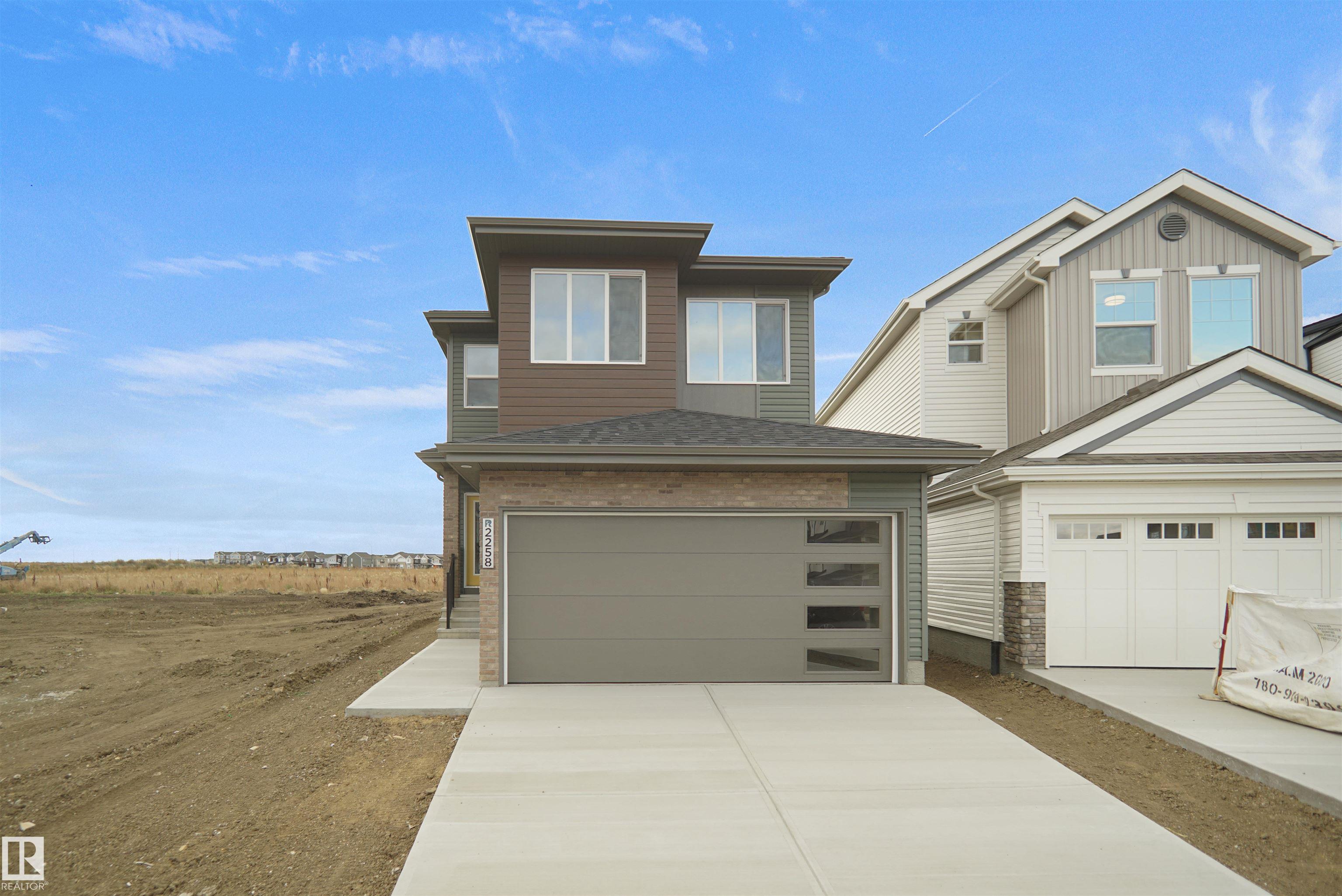 2258 194a Street NW, River's Edge, Edmonton