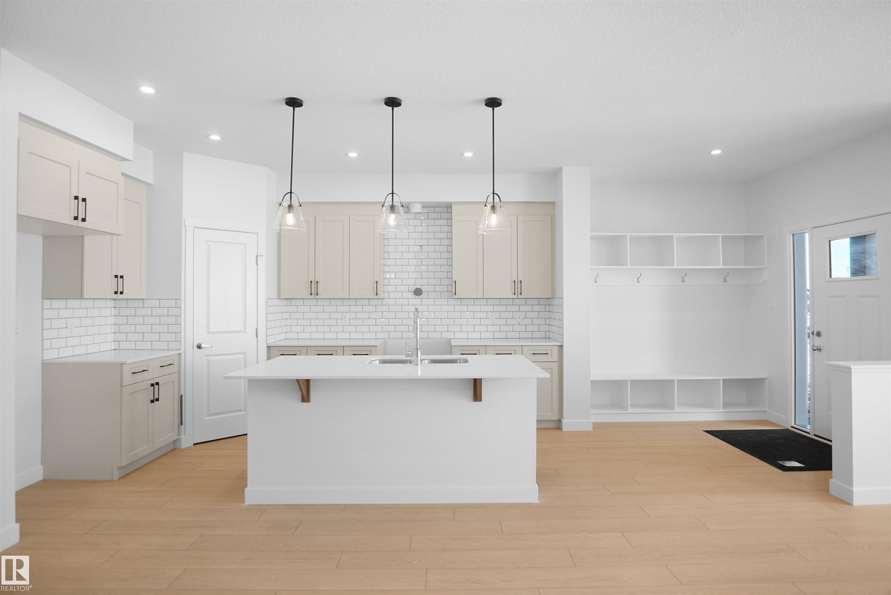 Photo 11 at 17510 5a Street NE, Marquis, Edmonton