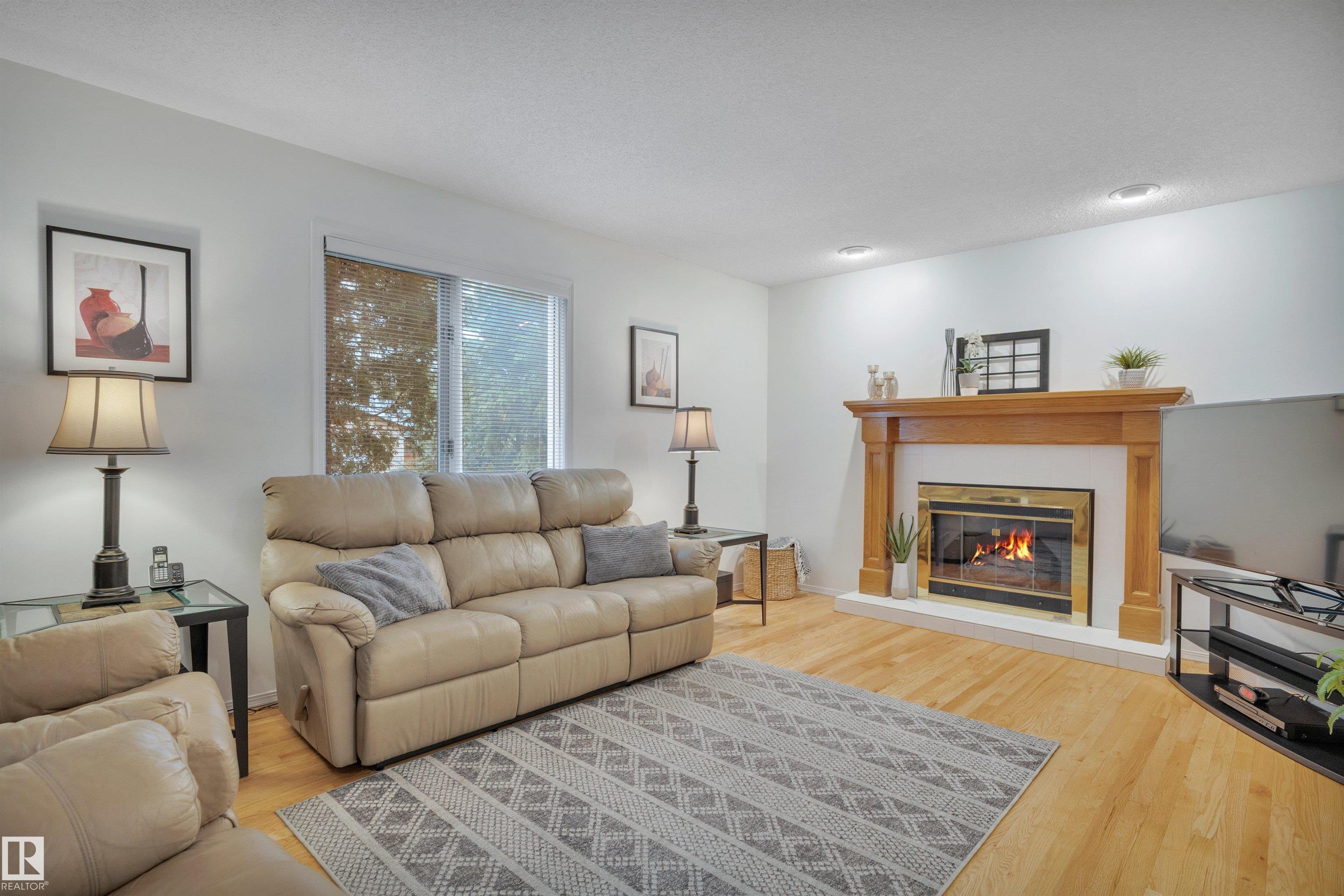 Photo 17 at 10219 174 Avenue NW, Elsinore, Edmonton