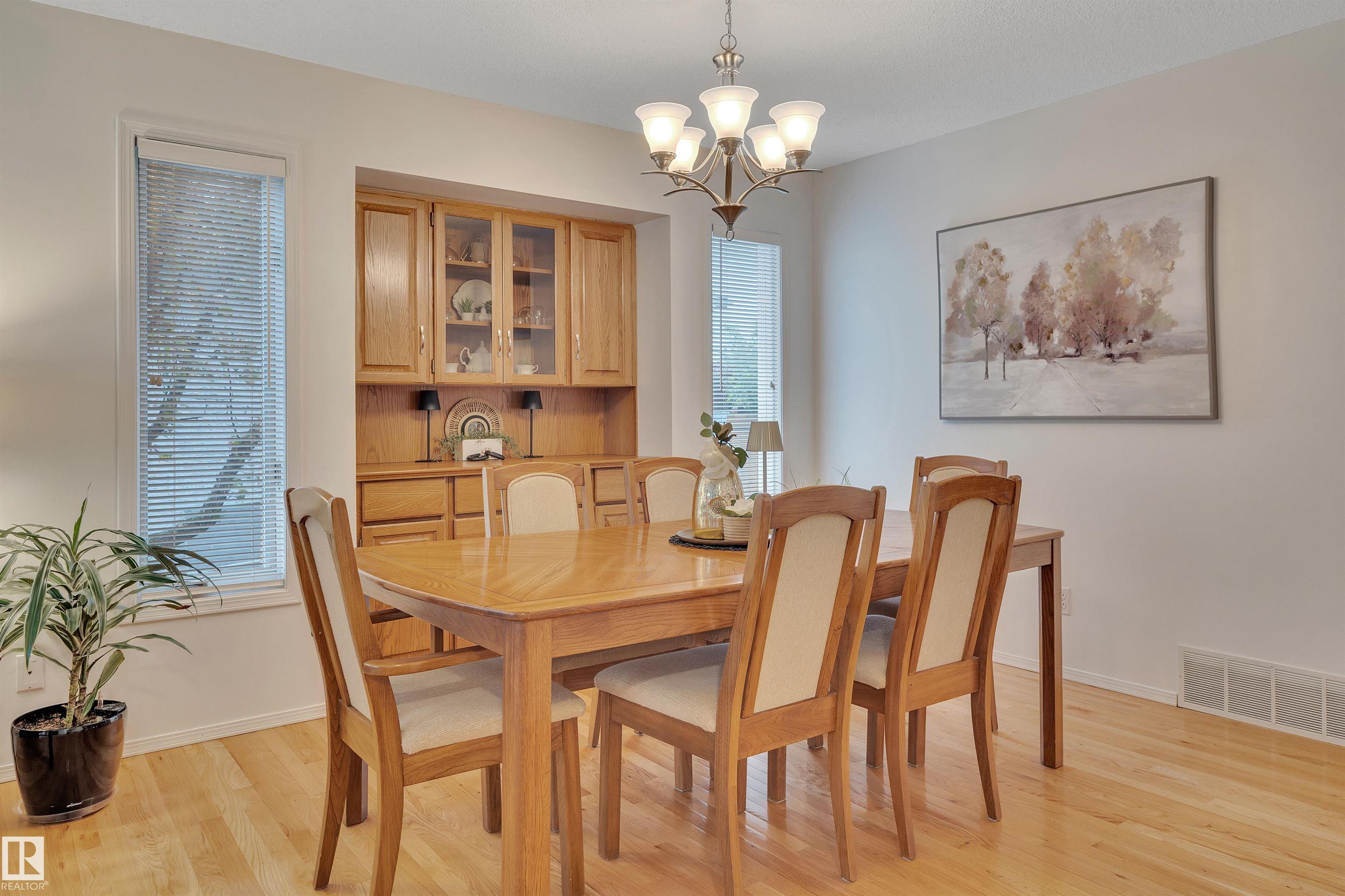 Photo 9 at 10219 174 Avenue NW, Elsinore, Edmonton
