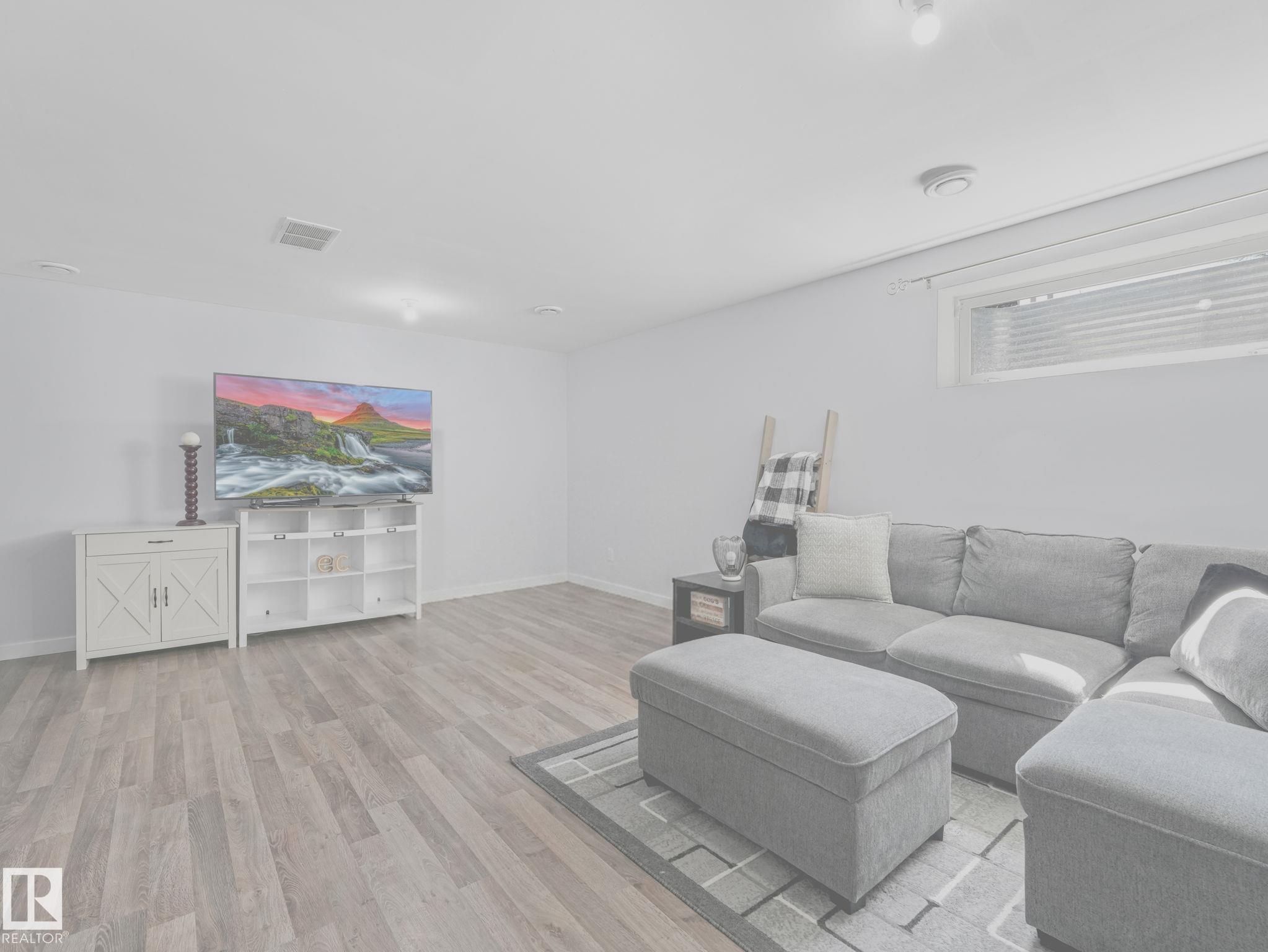 Photo 19 at 26 - 5101 Soleil Boulevard, Place Chaleureuse, Beaumont