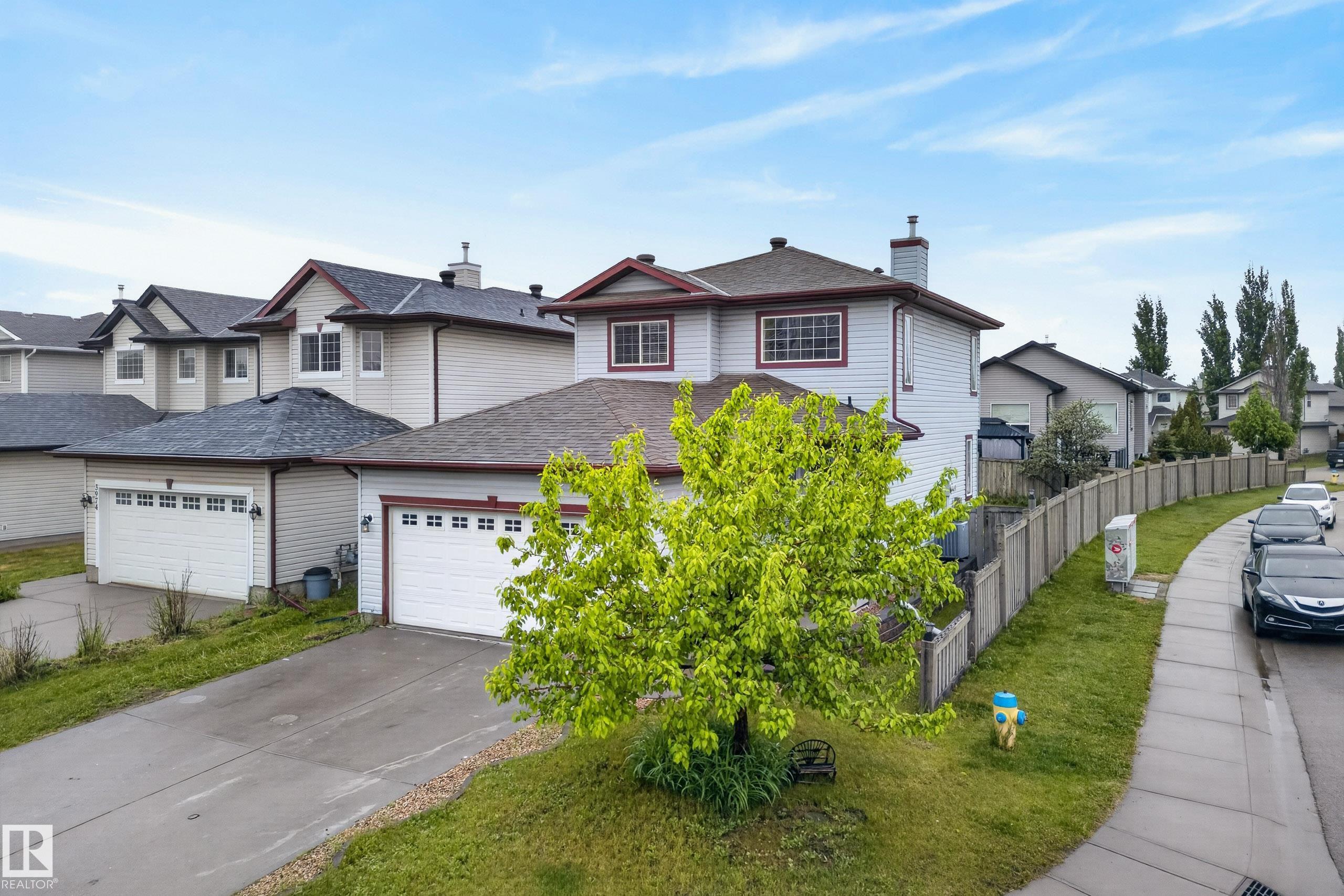 3972 Mcmullen Green green SW, Macewan, Edmonton