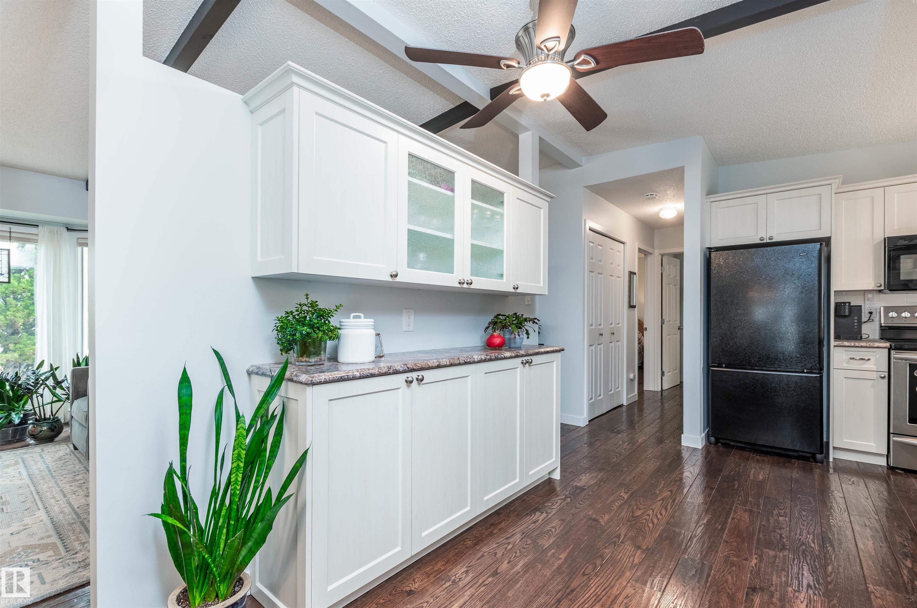 Photo 11 at 108 Marion Drive, Mills Haven, Sherwood Park