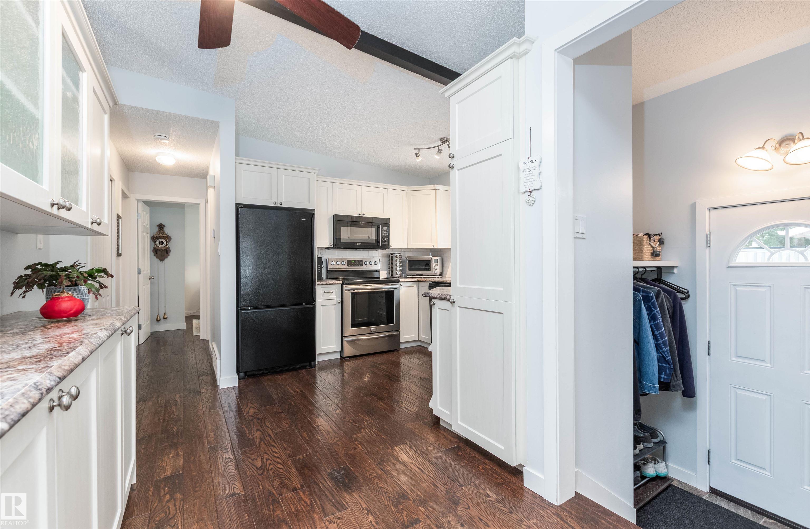 Photo 12 at 108 Marion Drive, Mills Haven, Sherwood Park