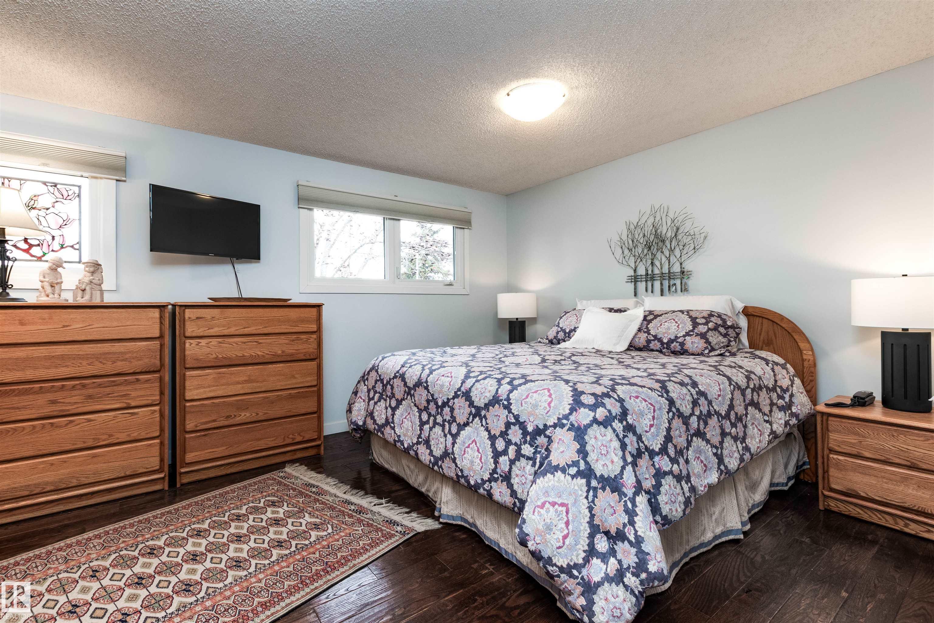 Photo 18 at 108 Marion Drive, Mills Haven, Sherwood Park