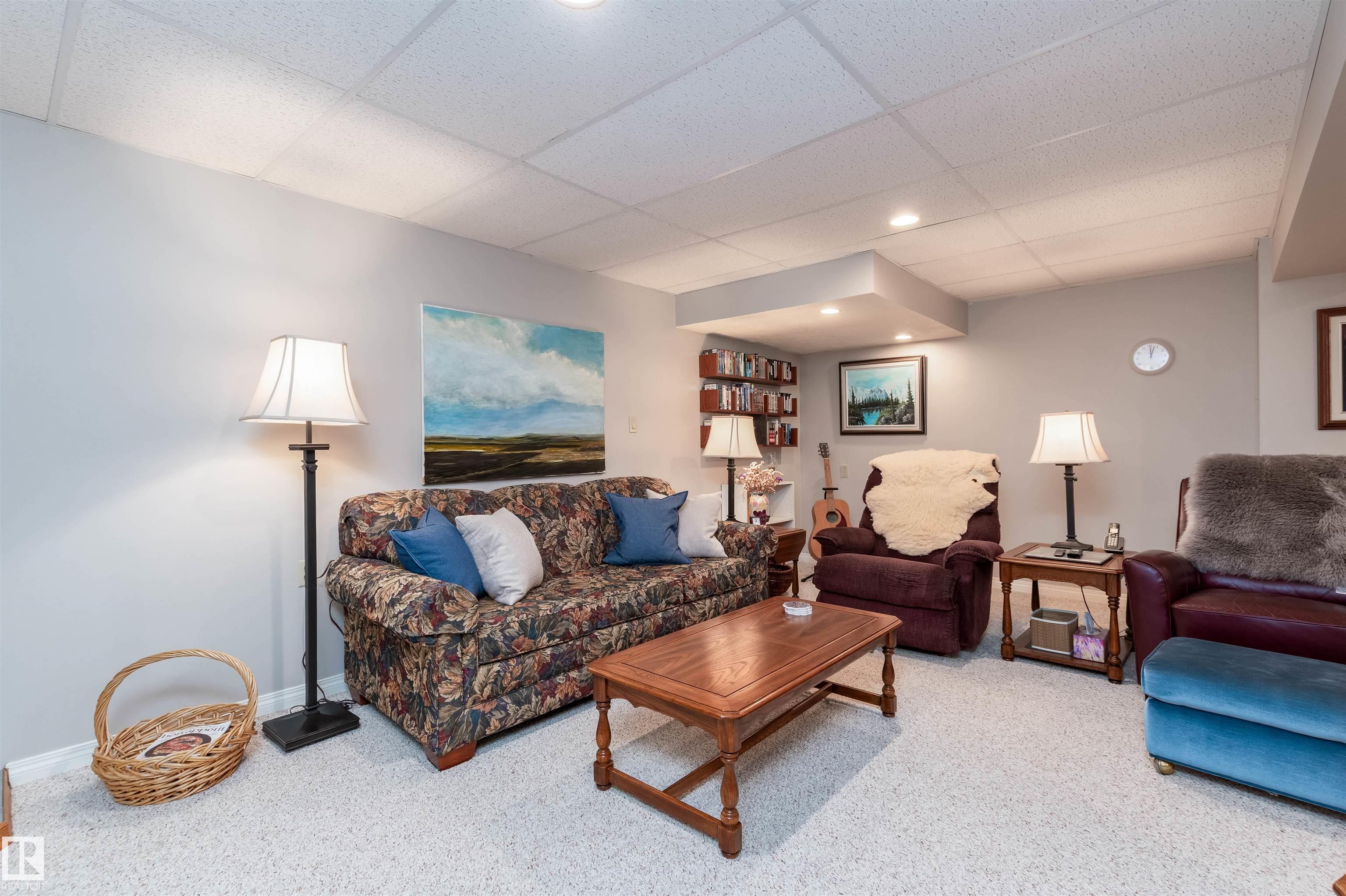 Photo 25 at 108 Marion Drive, Mills Haven, Sherwood Park